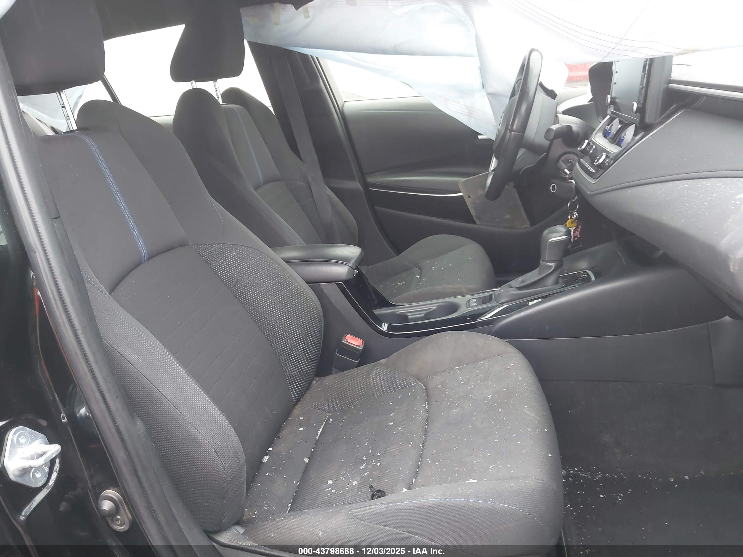 TOYOTA COROLLA image 5