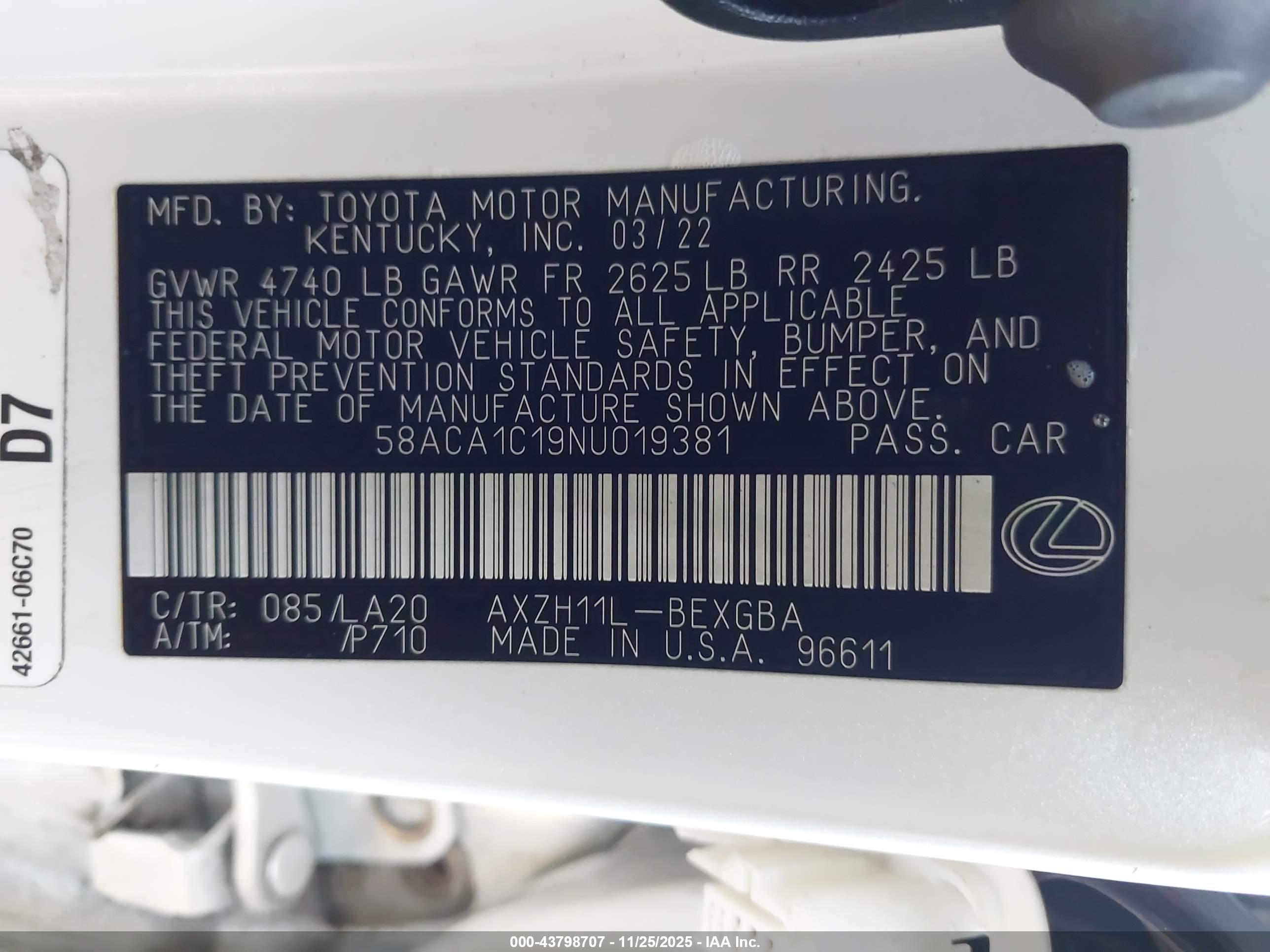 LEXUS ES image 9