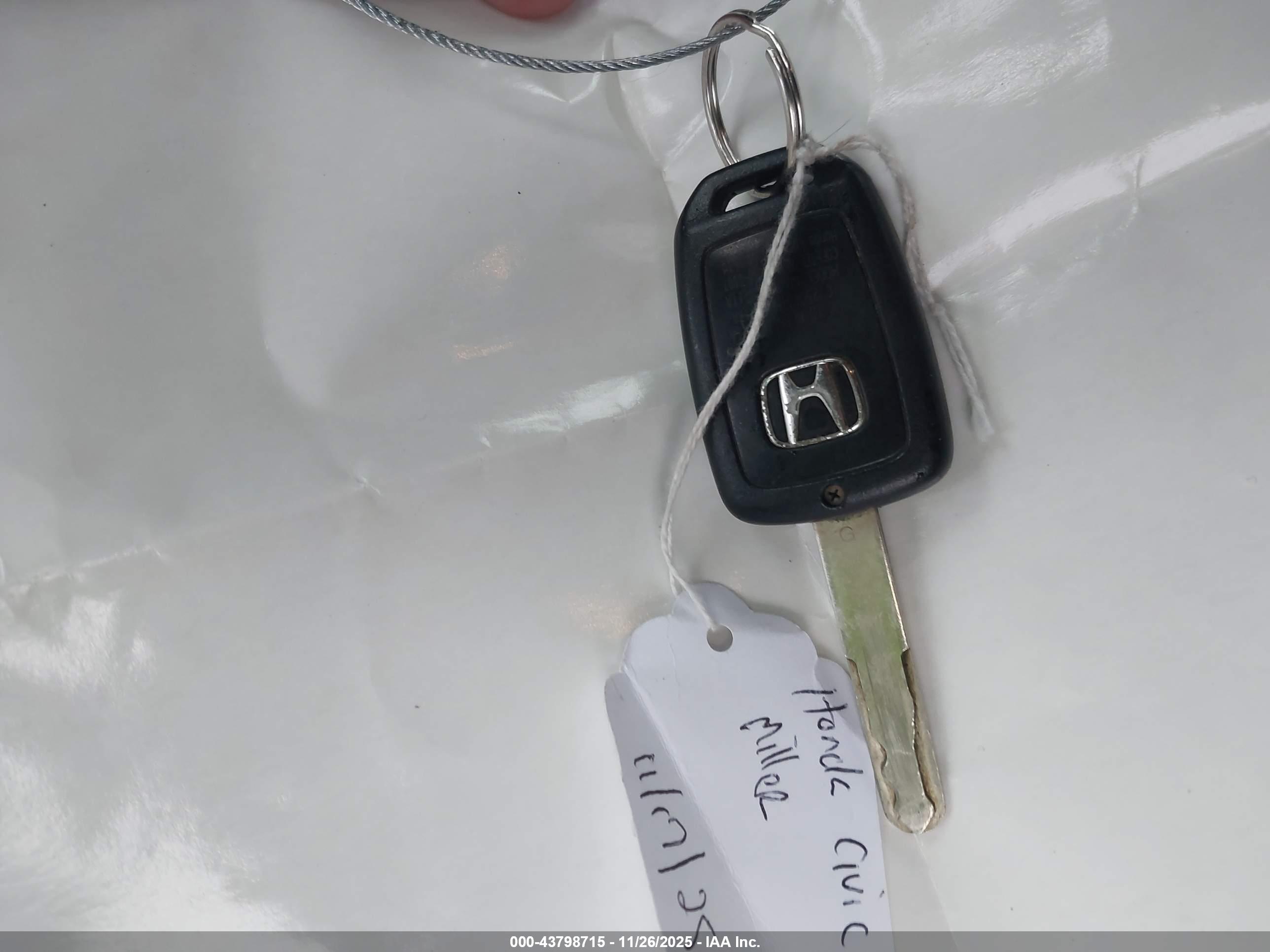 HONDA CIVIC image 11