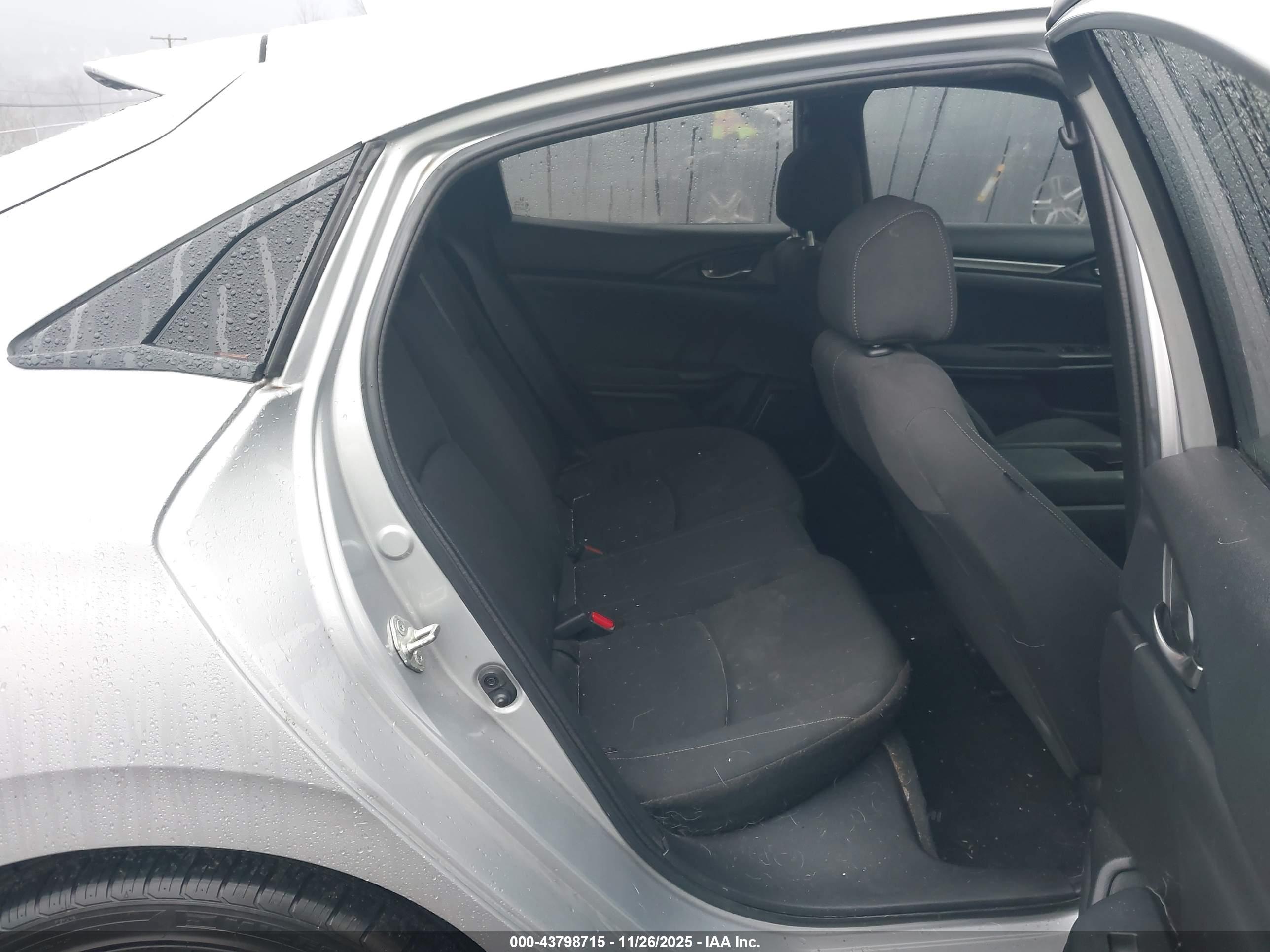 HONDA CIVIC image 8