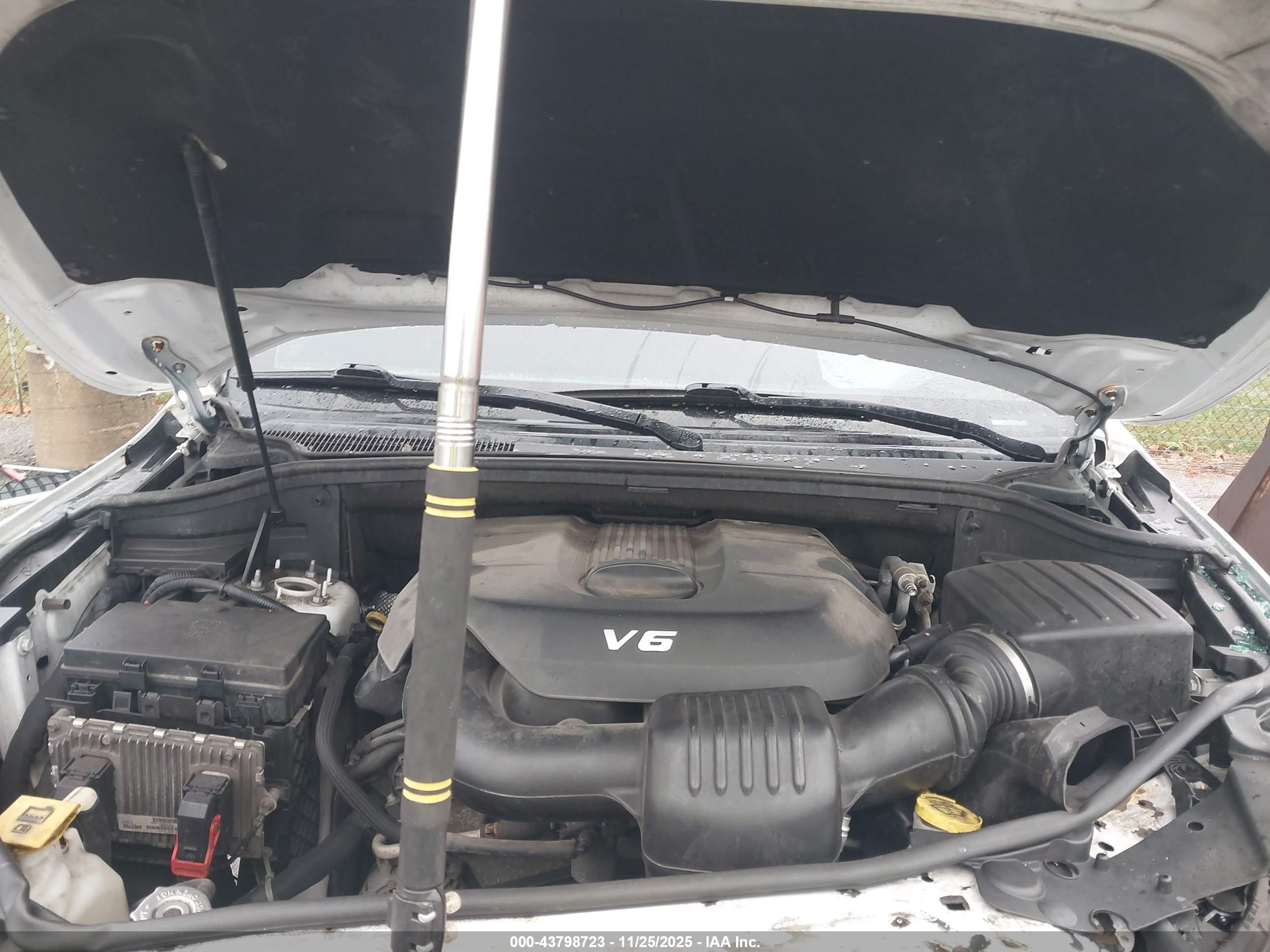 JEEP GRAND image 10