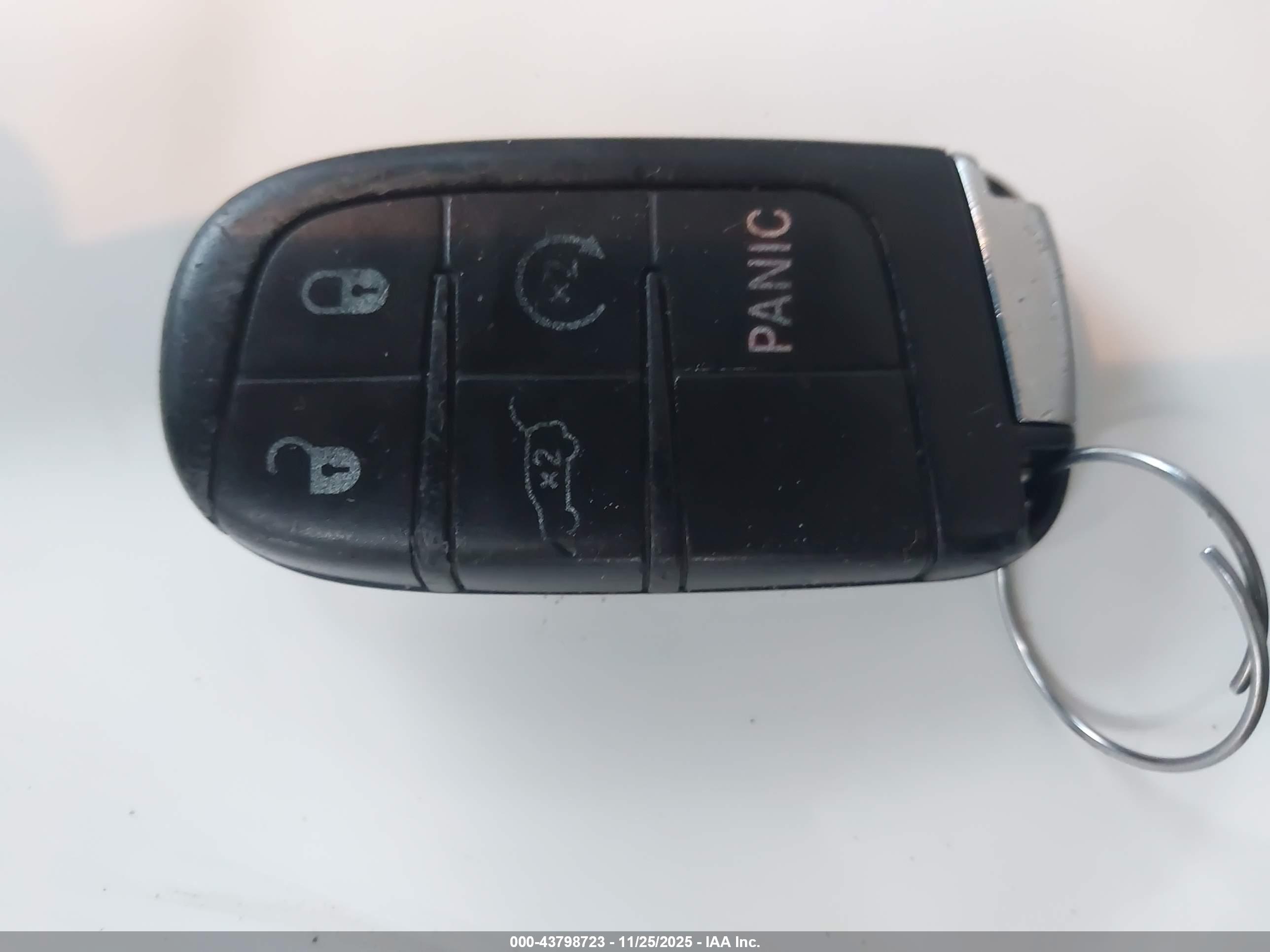 JEEP GRAND image 11