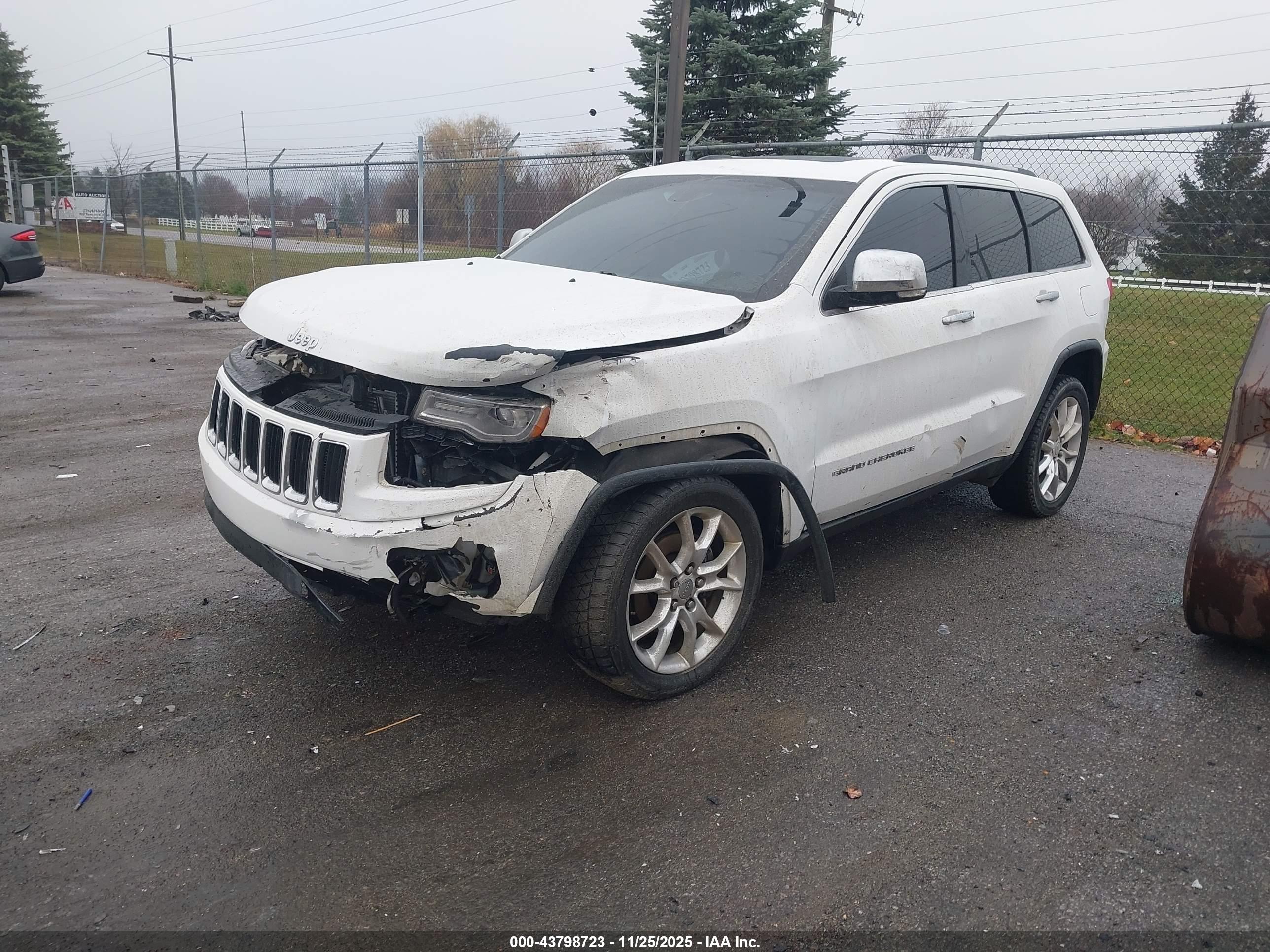 JEEP GRAND image 2