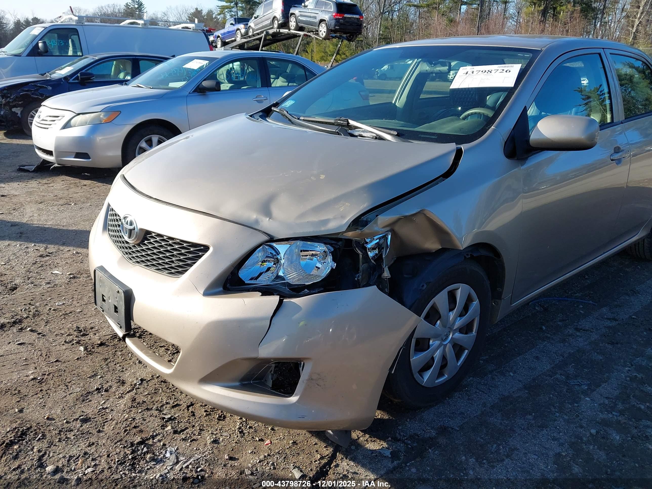 TOYOTA COROLLA image 6