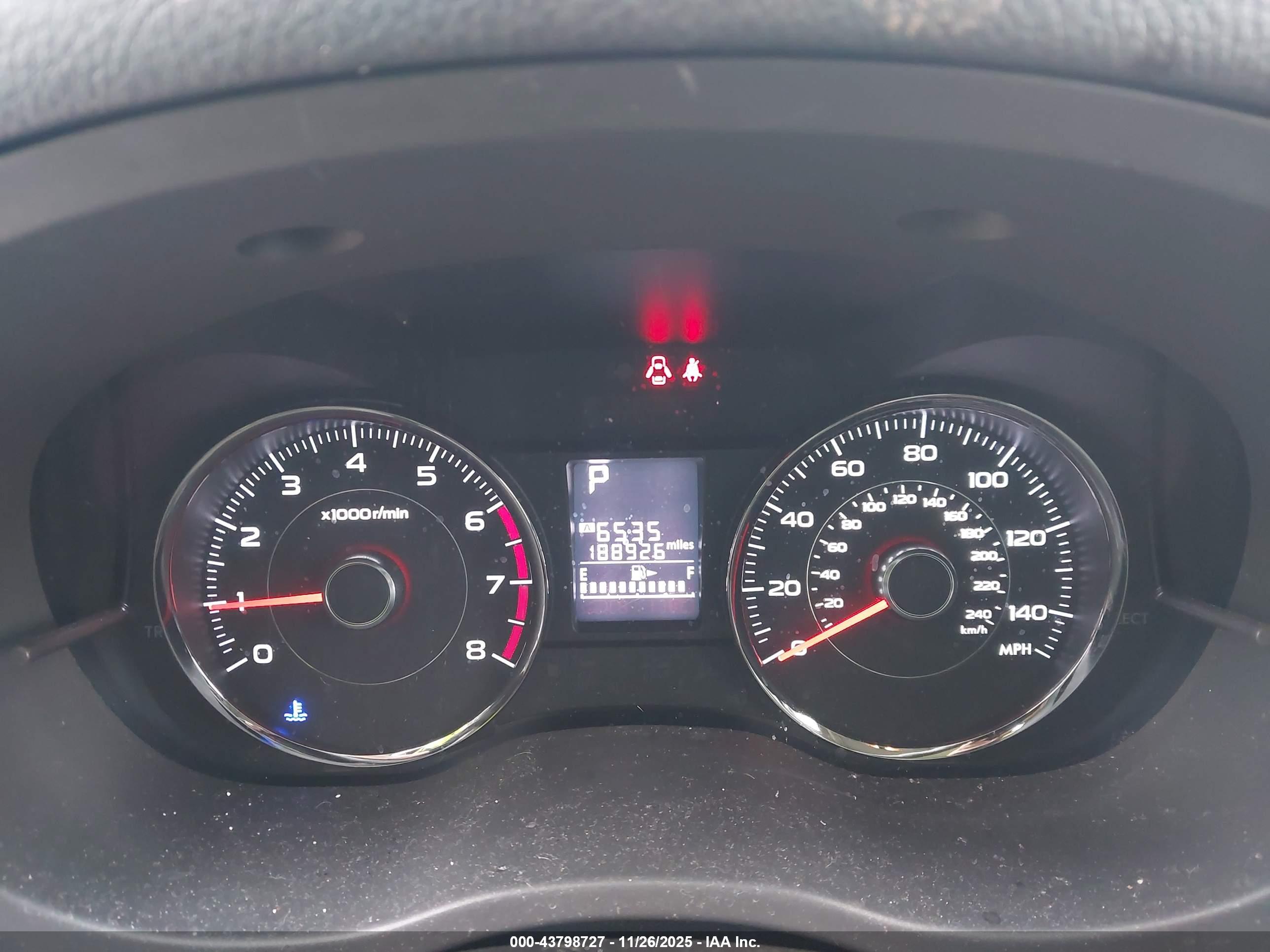 SUBARU FORESTER image 7