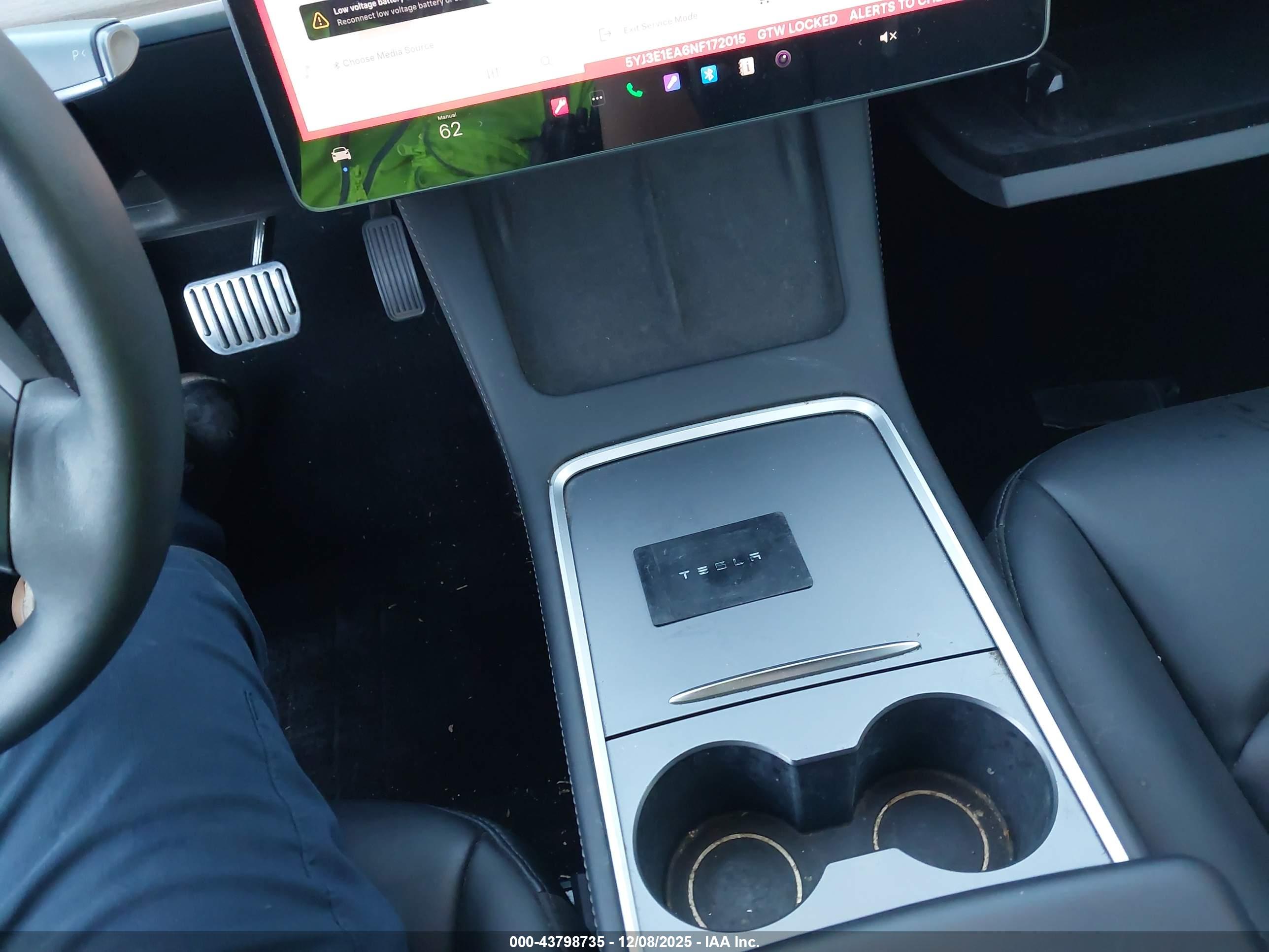 TESLA MODEL image 11