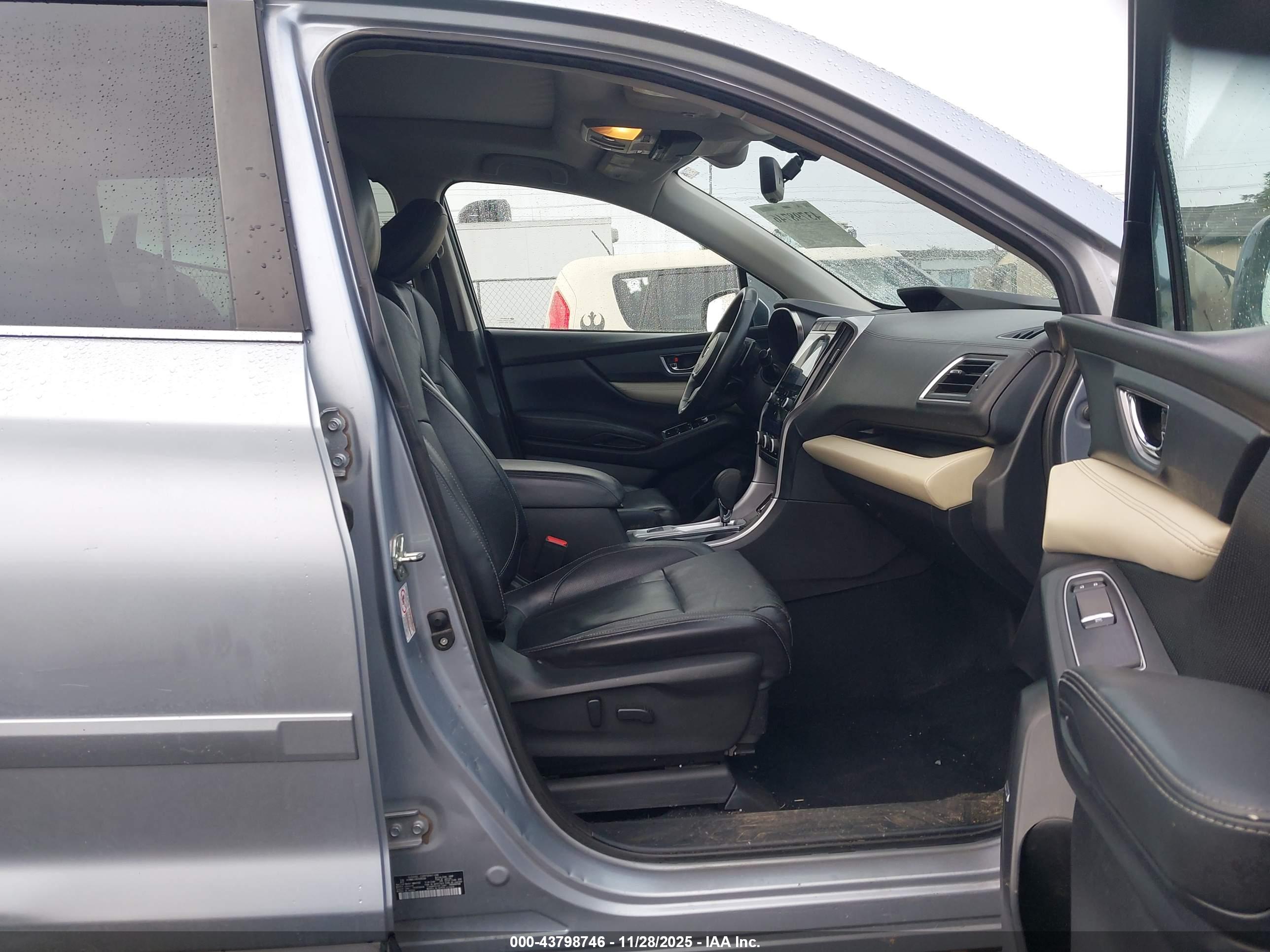 SUBARU ASCENT image 5