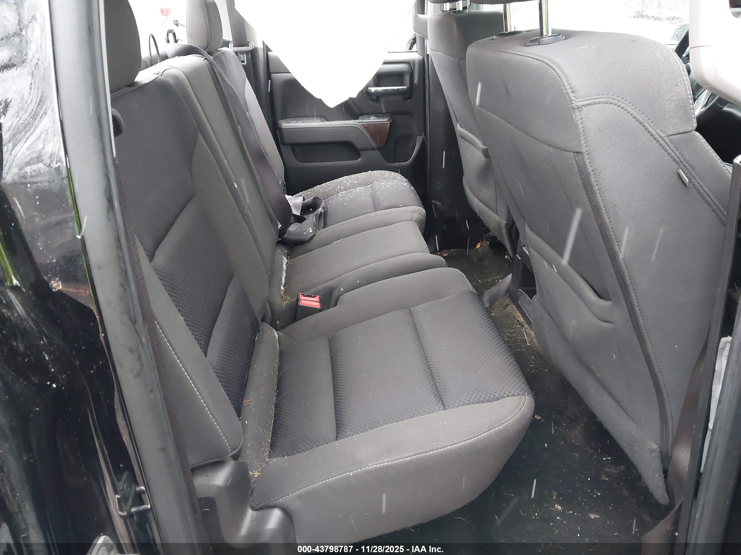 GMC SIERRA image 8