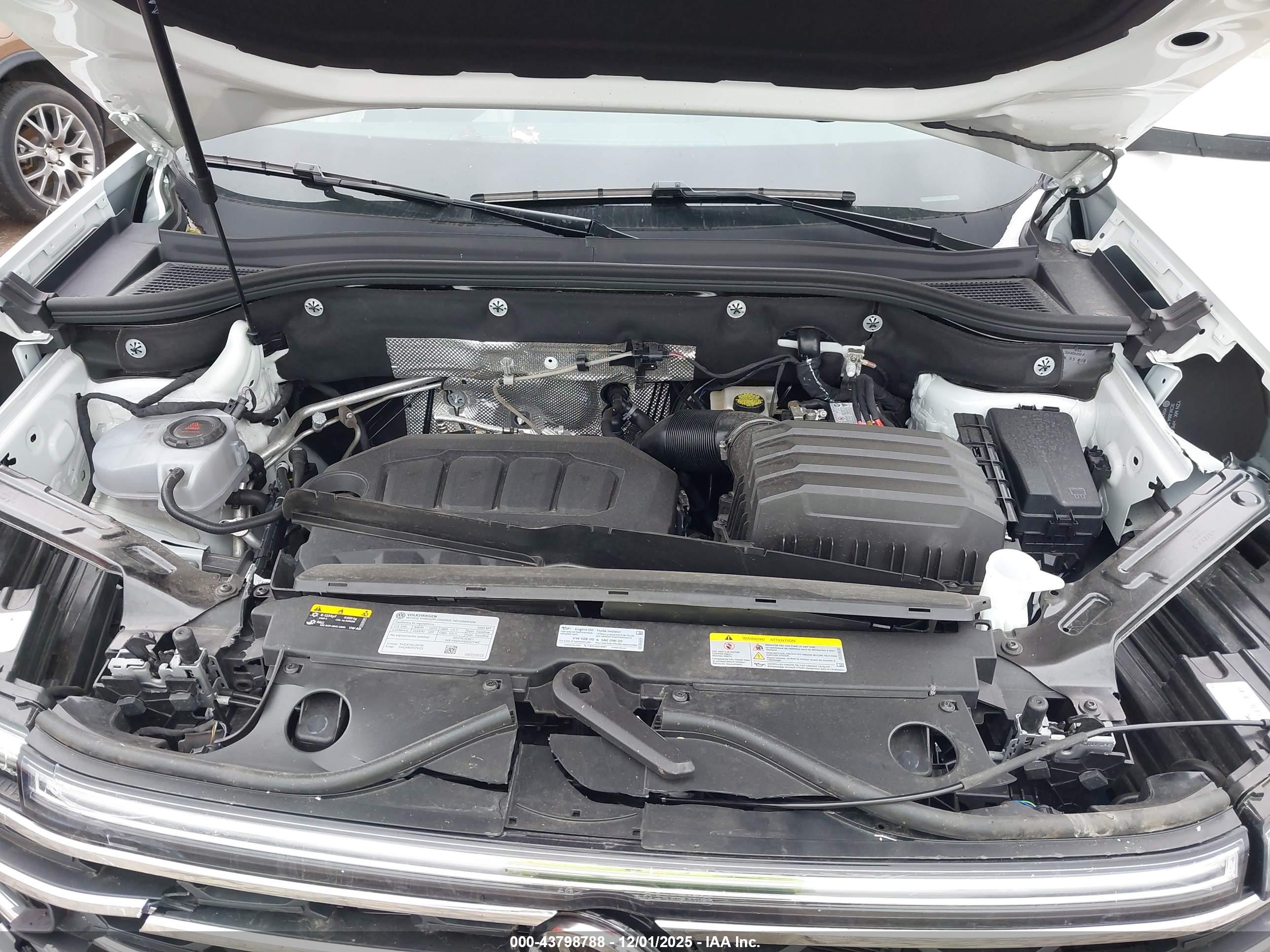 VOLKSWAGEN ATLAS image 10
