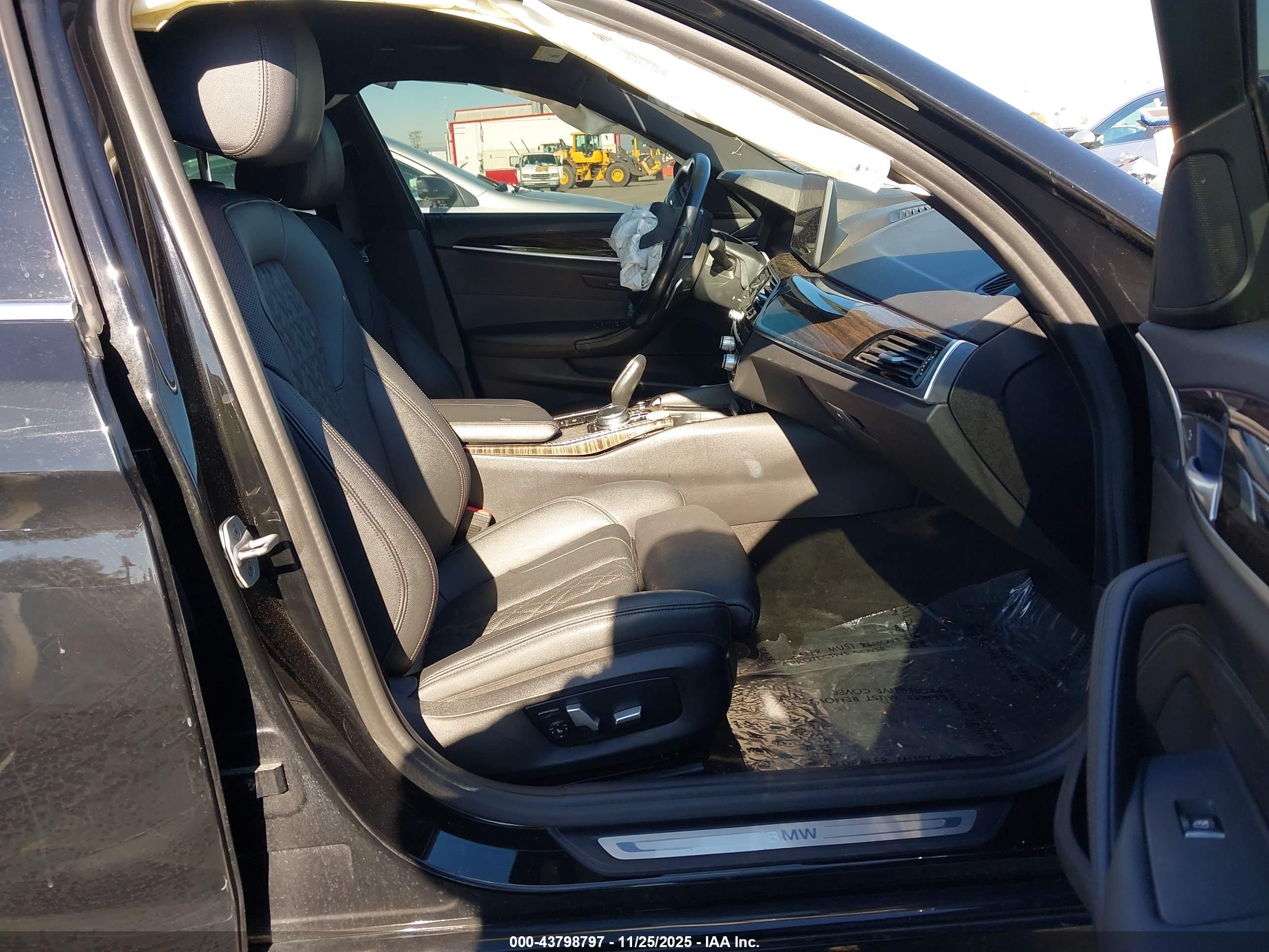BMW 530I image 5