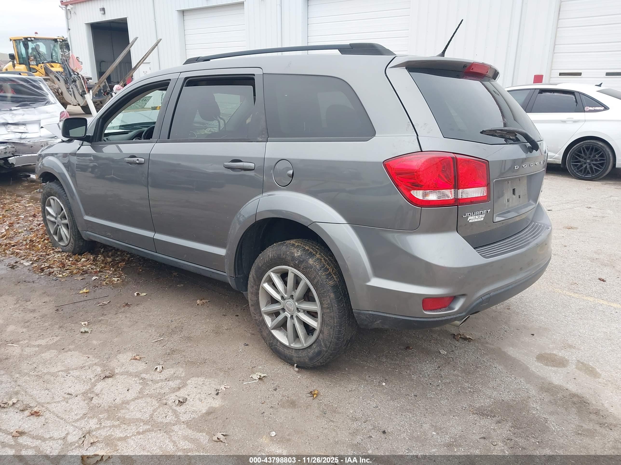 DODGE JOURNEY image 3