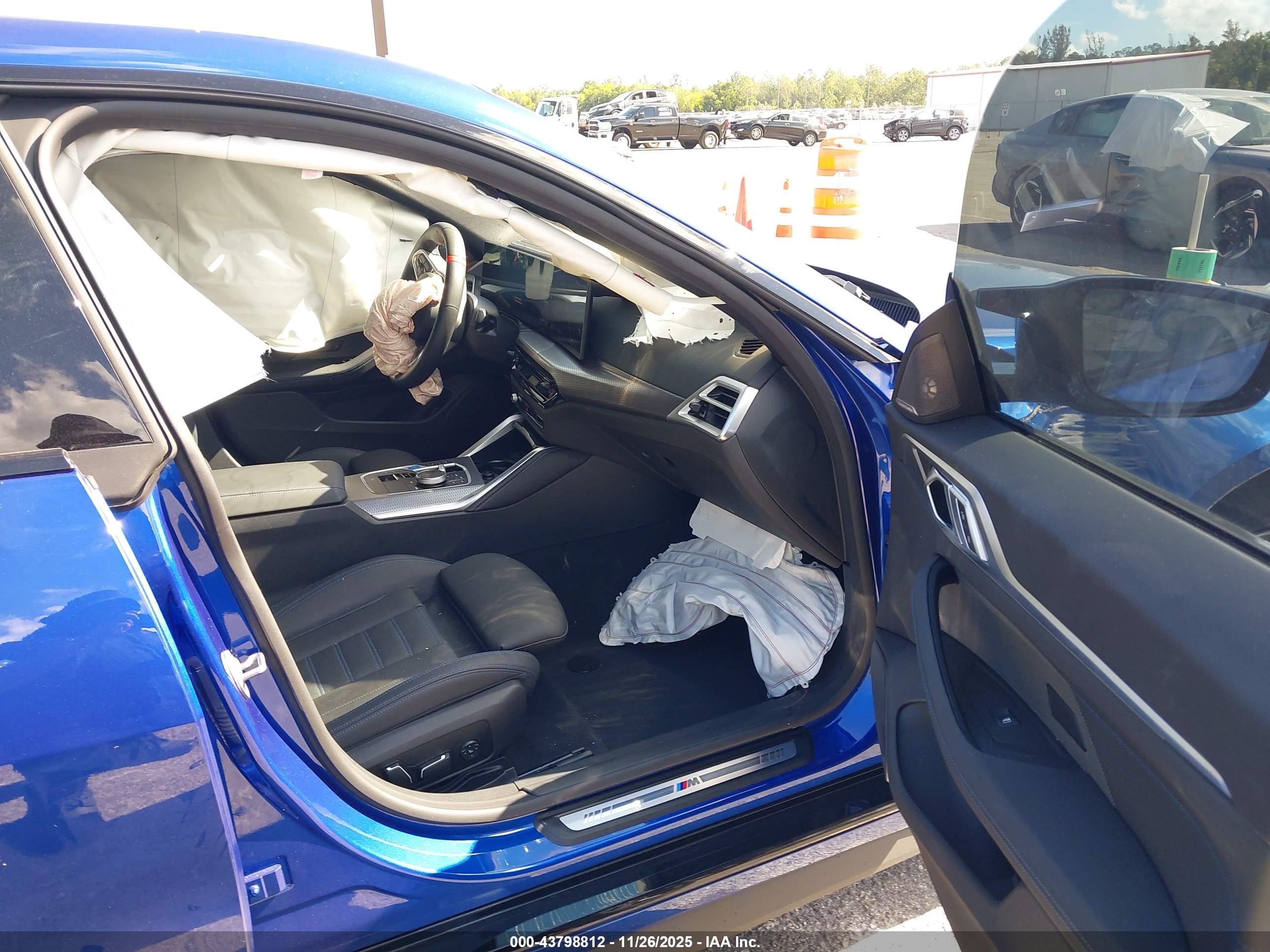 BMW I4 image 5