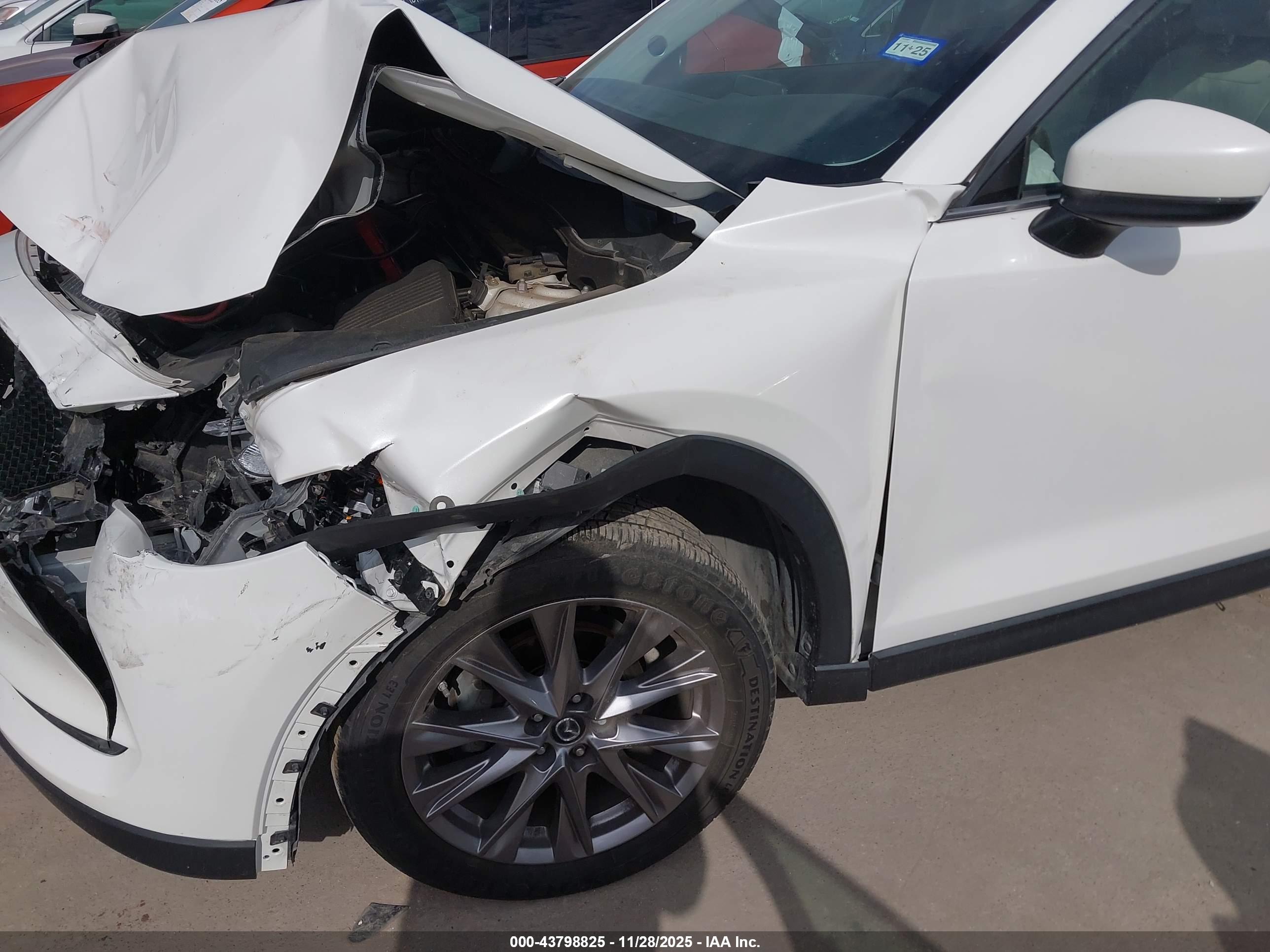 MAZDA CX-5 image 6