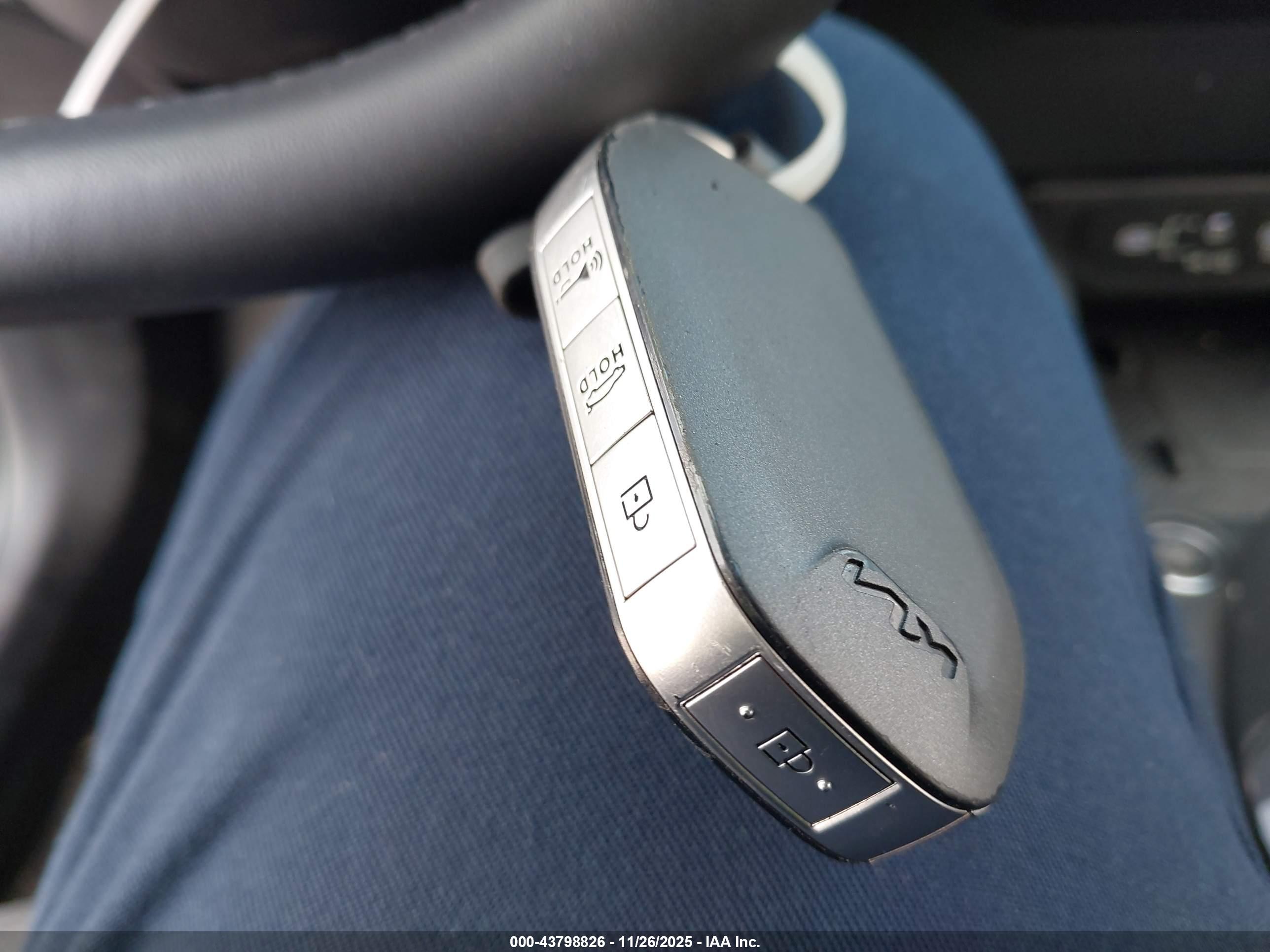 KIA K4 image 11