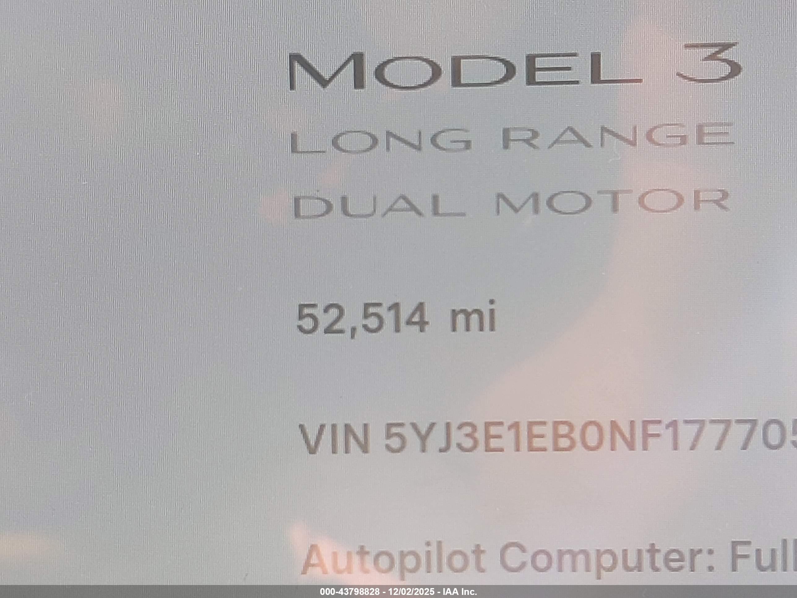 TESLA MODEL image 7