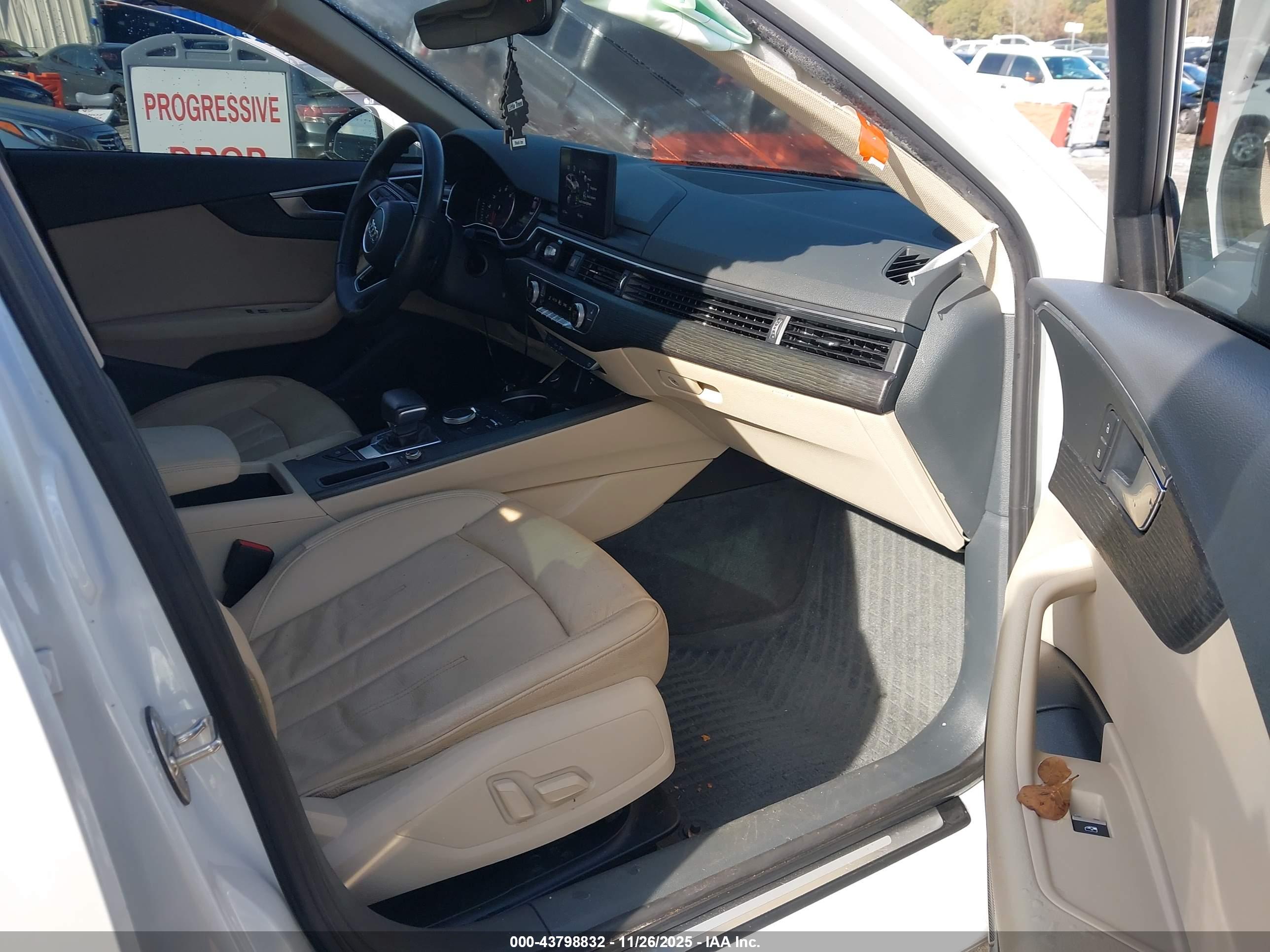 AUDI A4 image 5