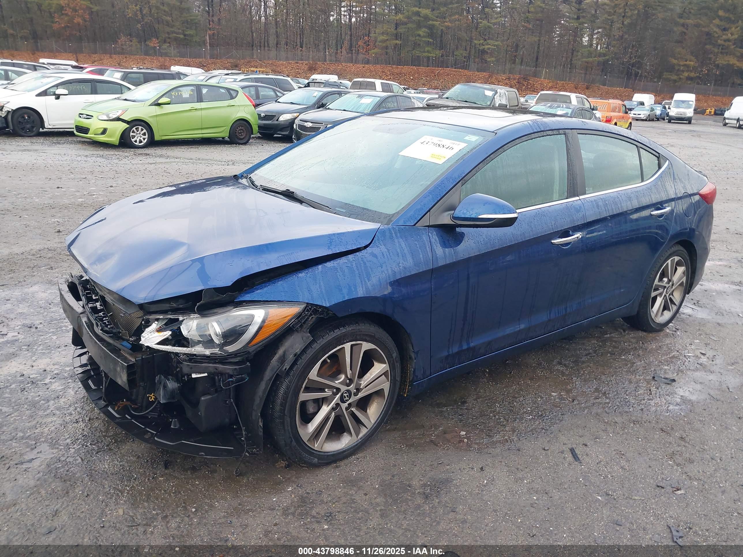 HYUNDAI ELANTRA image 2
