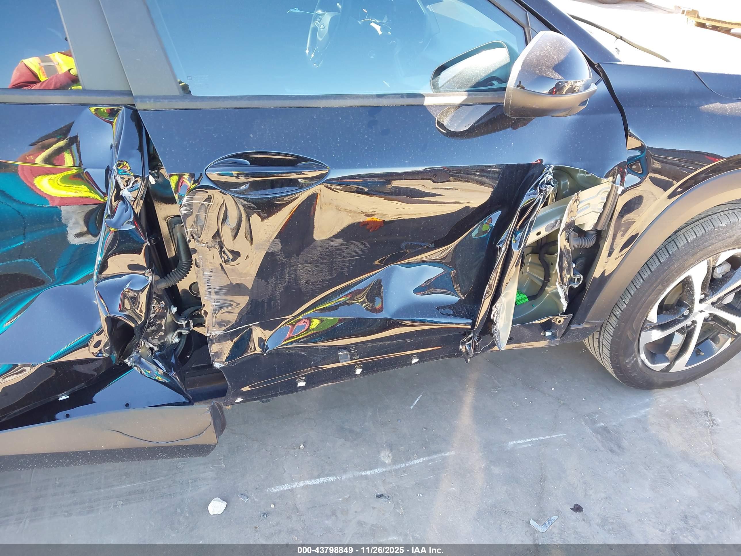 CHEVROLET TRAX image 6