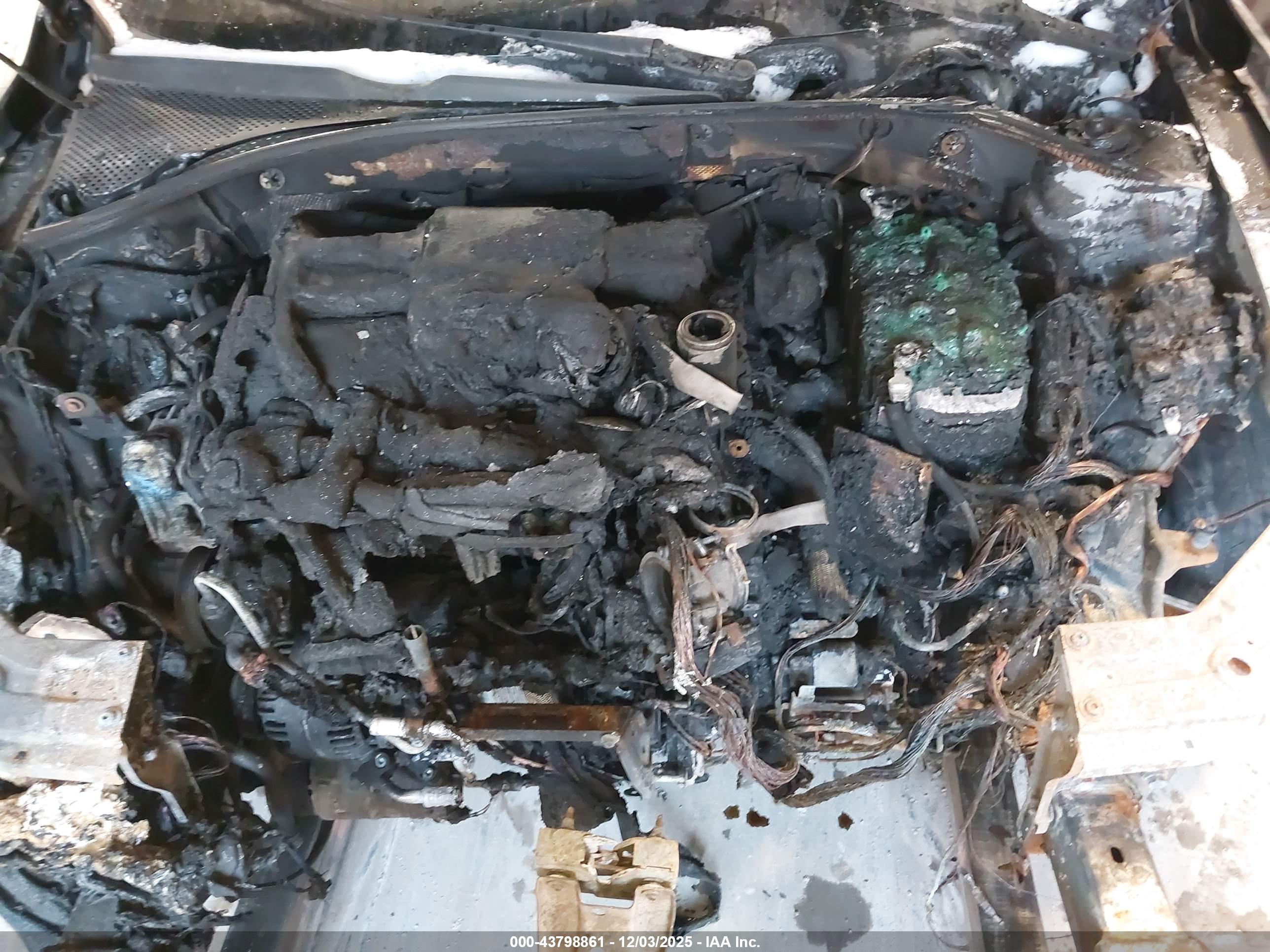 VOLKSWAGEN PASSAT image 6