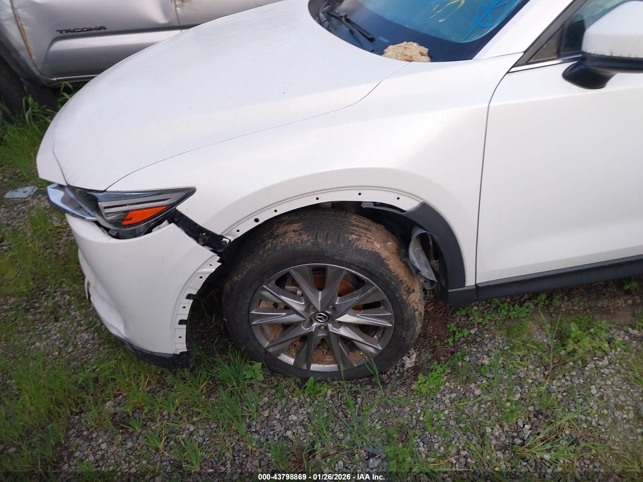 MAZDA CX-5 image 2