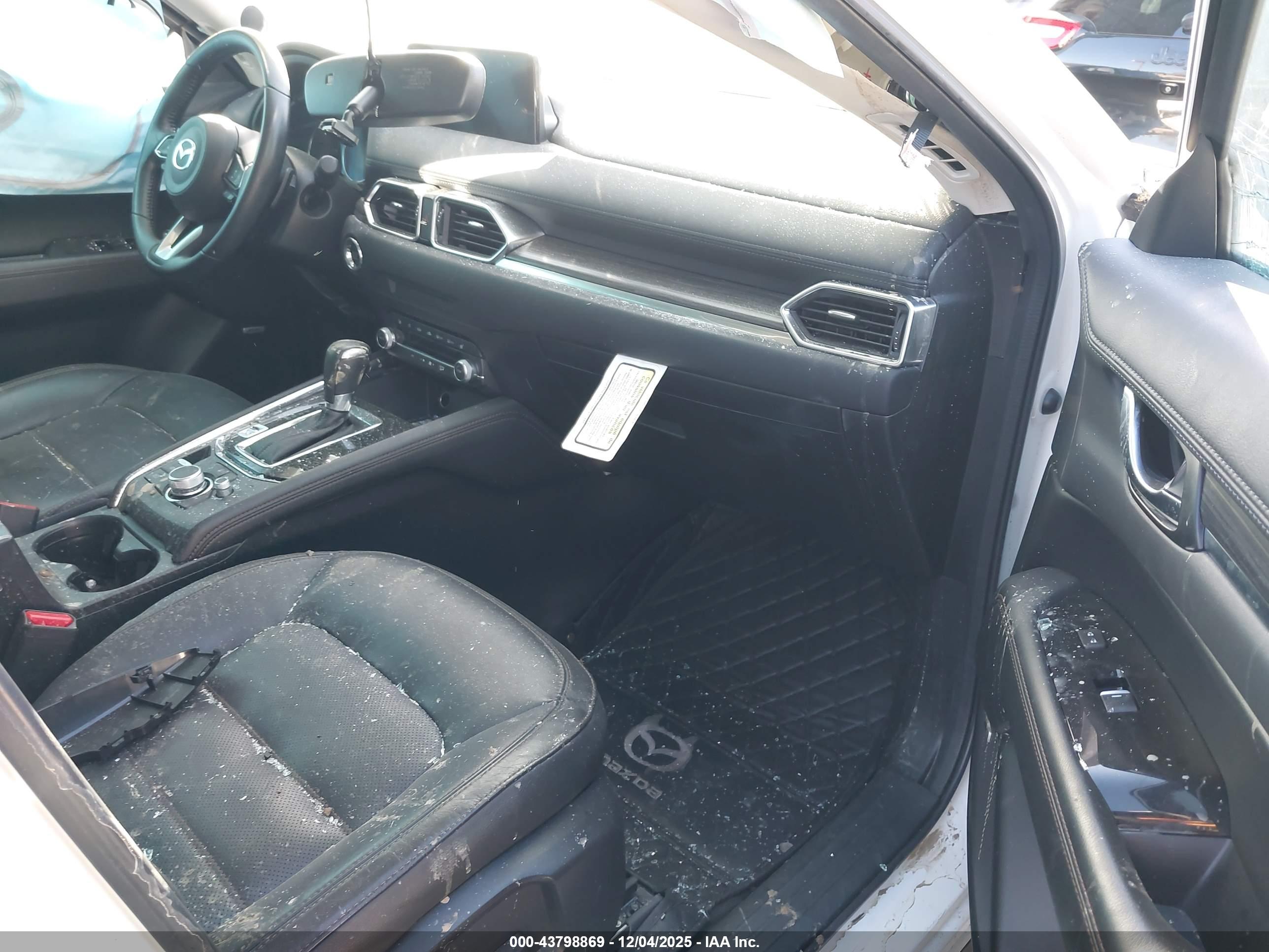 MAZDA CX-5 image 5