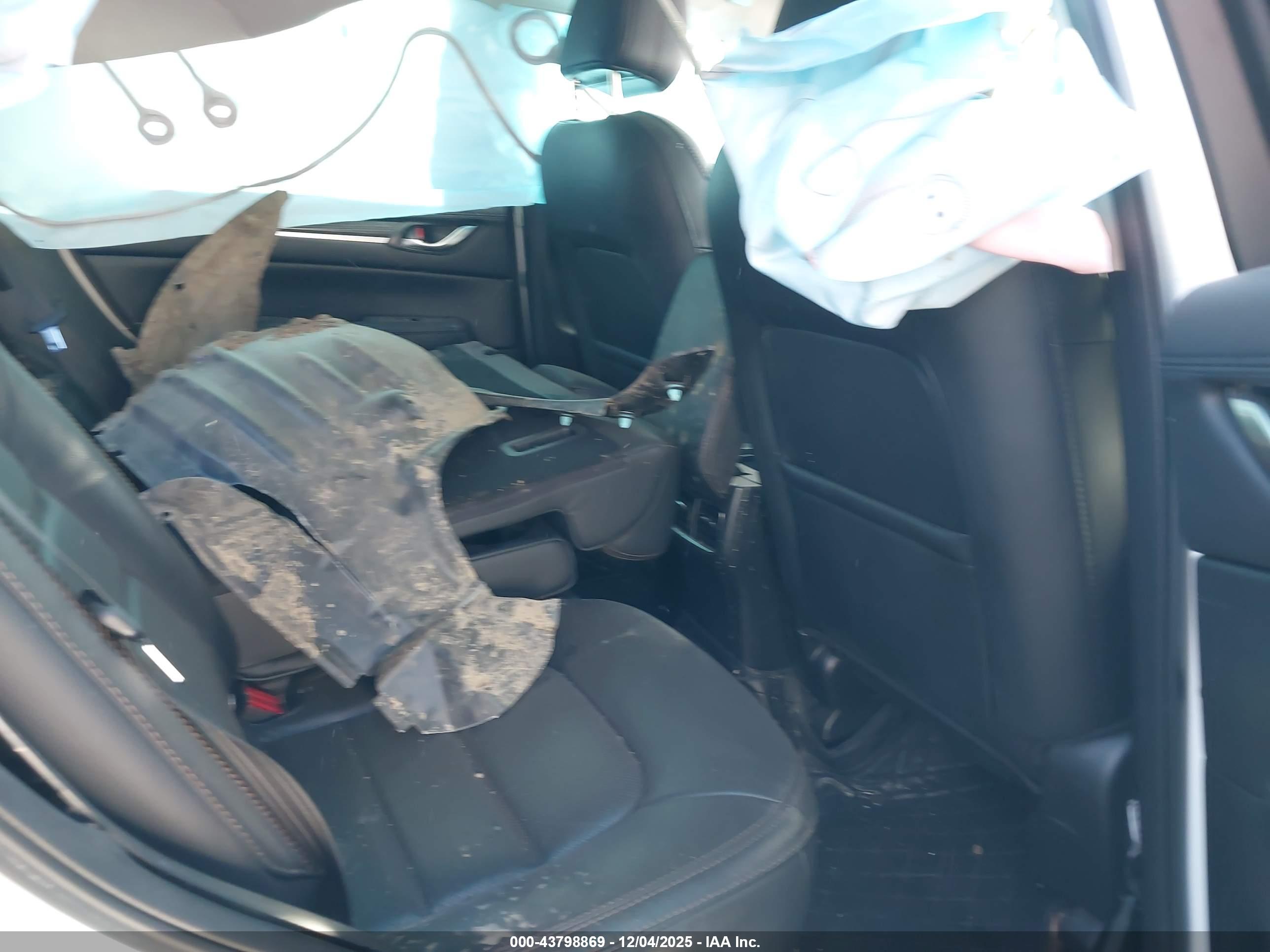 MAZDA CX-5 image 8