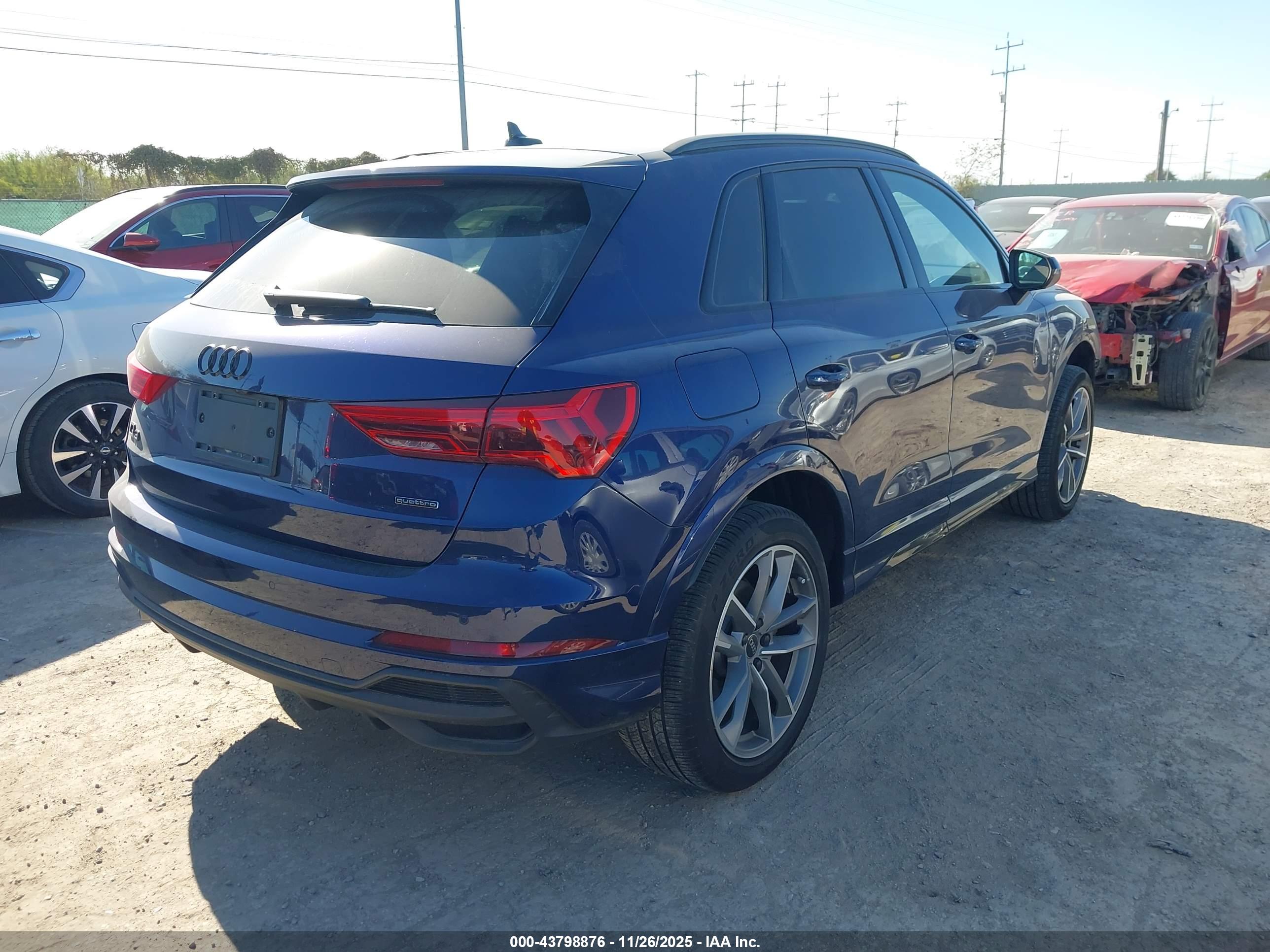 AUDI Q3 image 4
