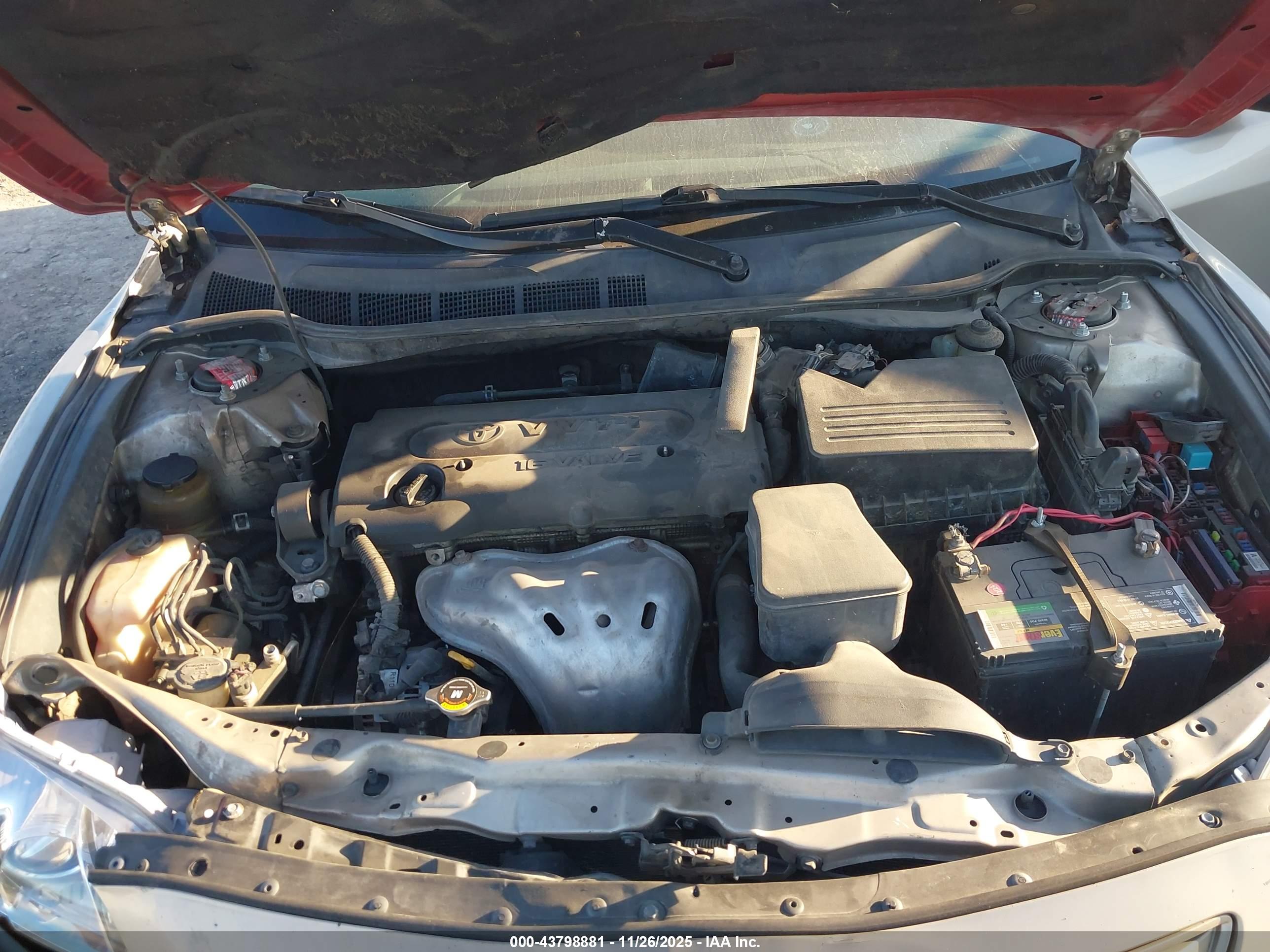 TOYOTA CAMRY image 10