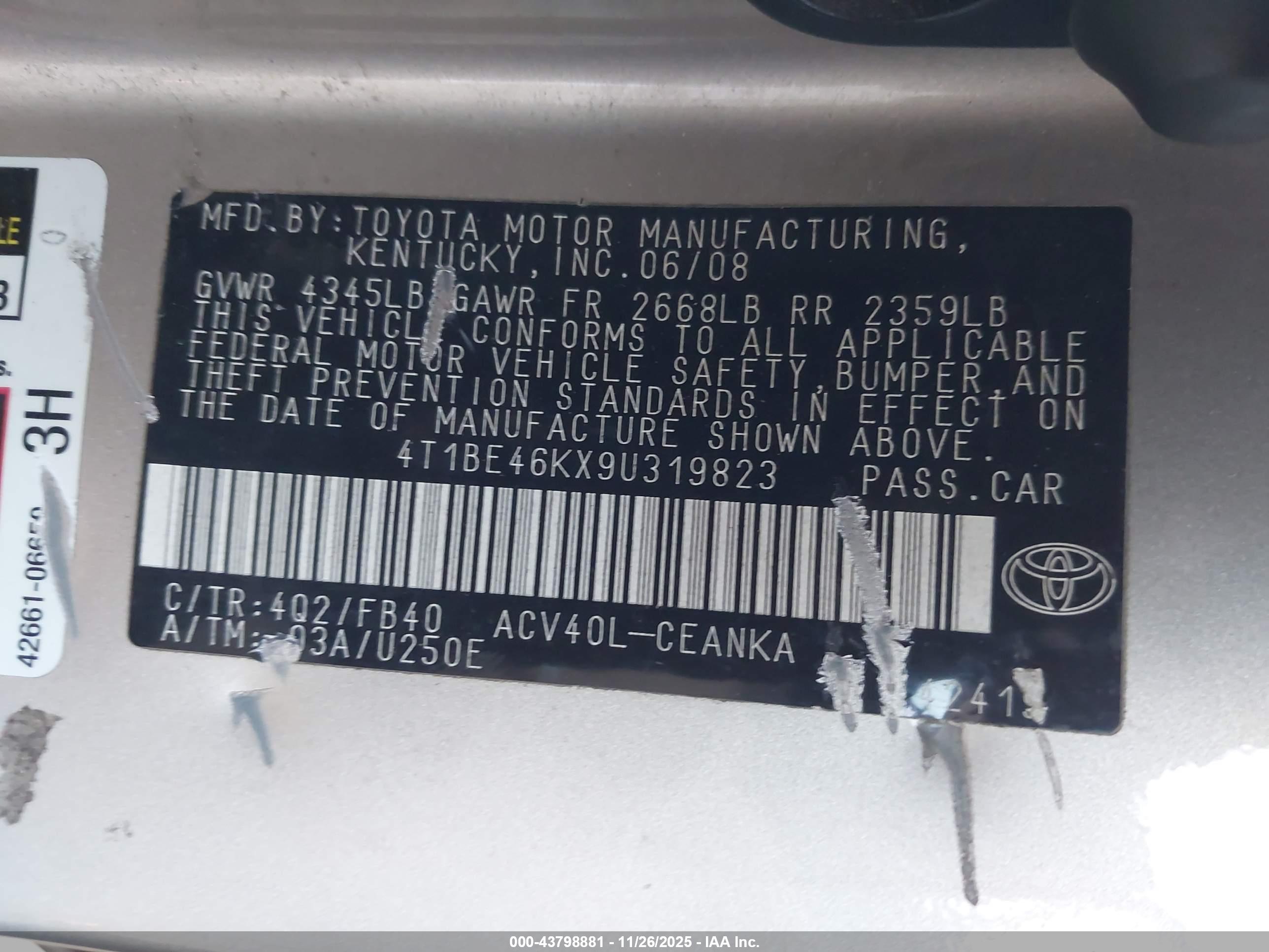 TOYOTA CAMRY image 9