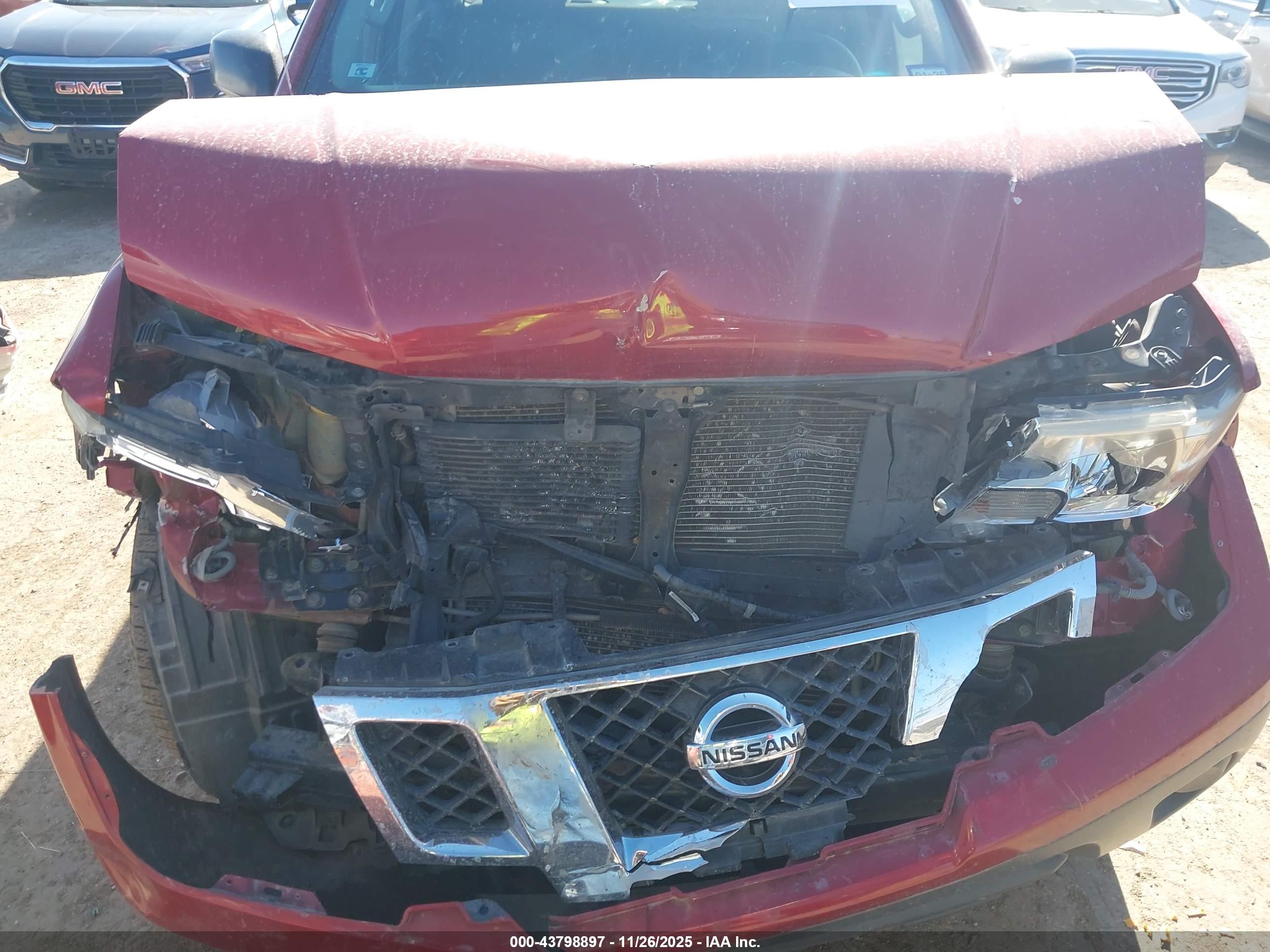 NISSAN FRONTIER image 6