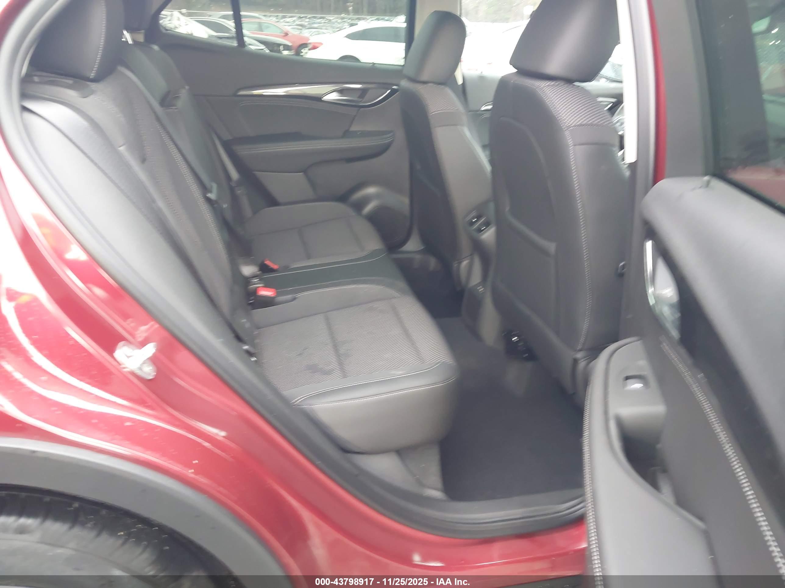 BUICK ENVISION image 8