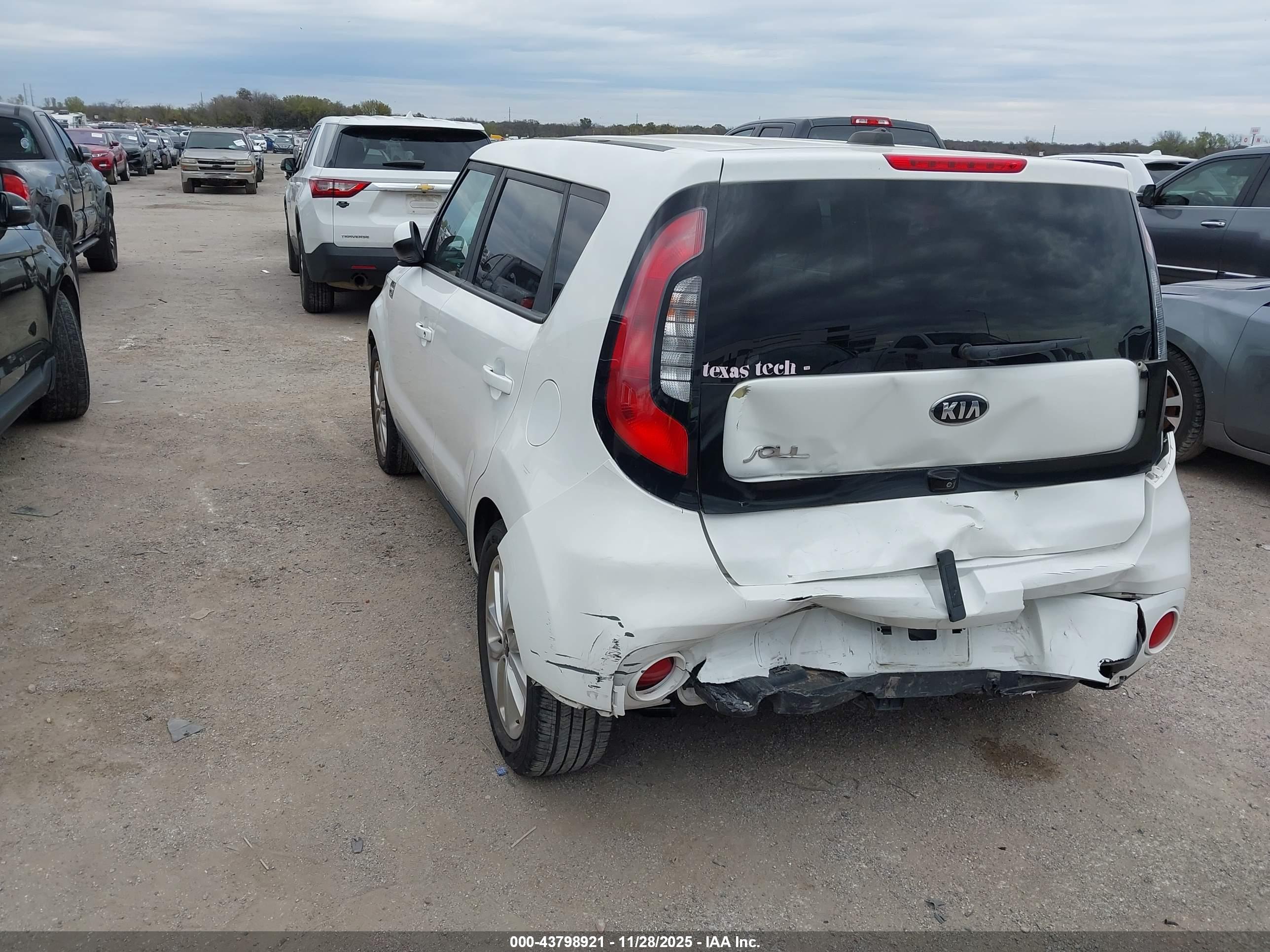 KIA SOUL image 3