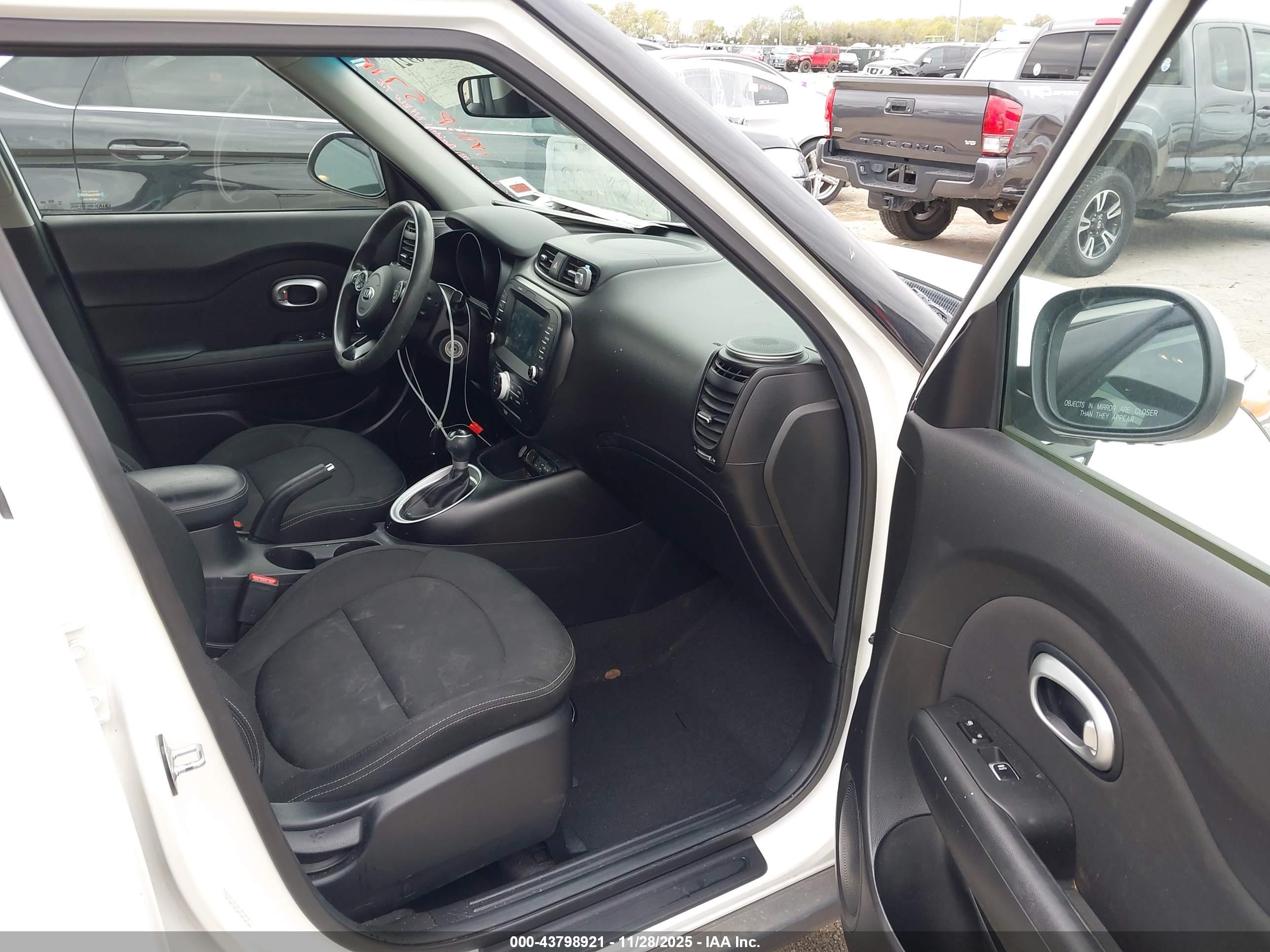 KIA SOUL image 5