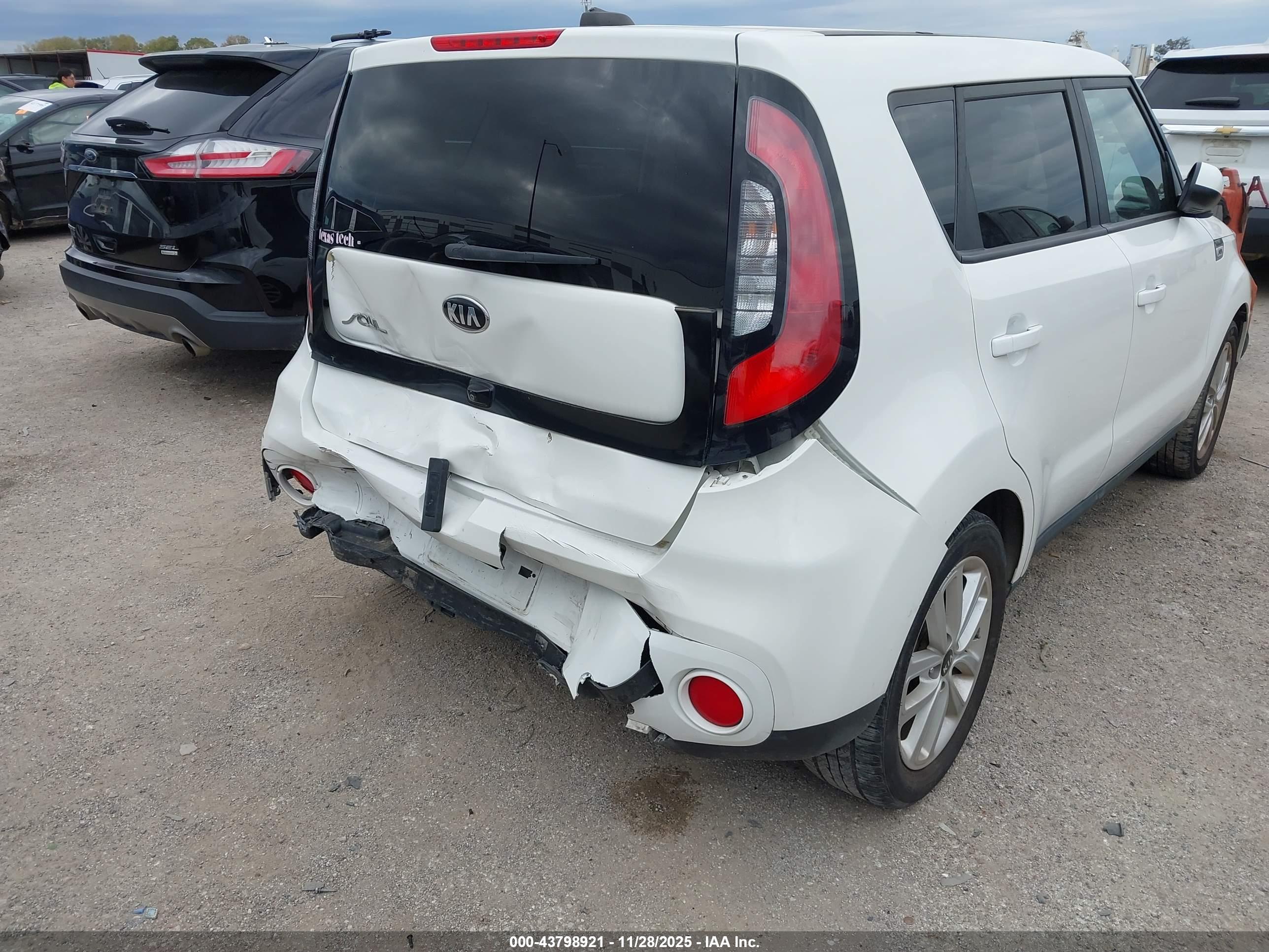 KIA SOUL image 6