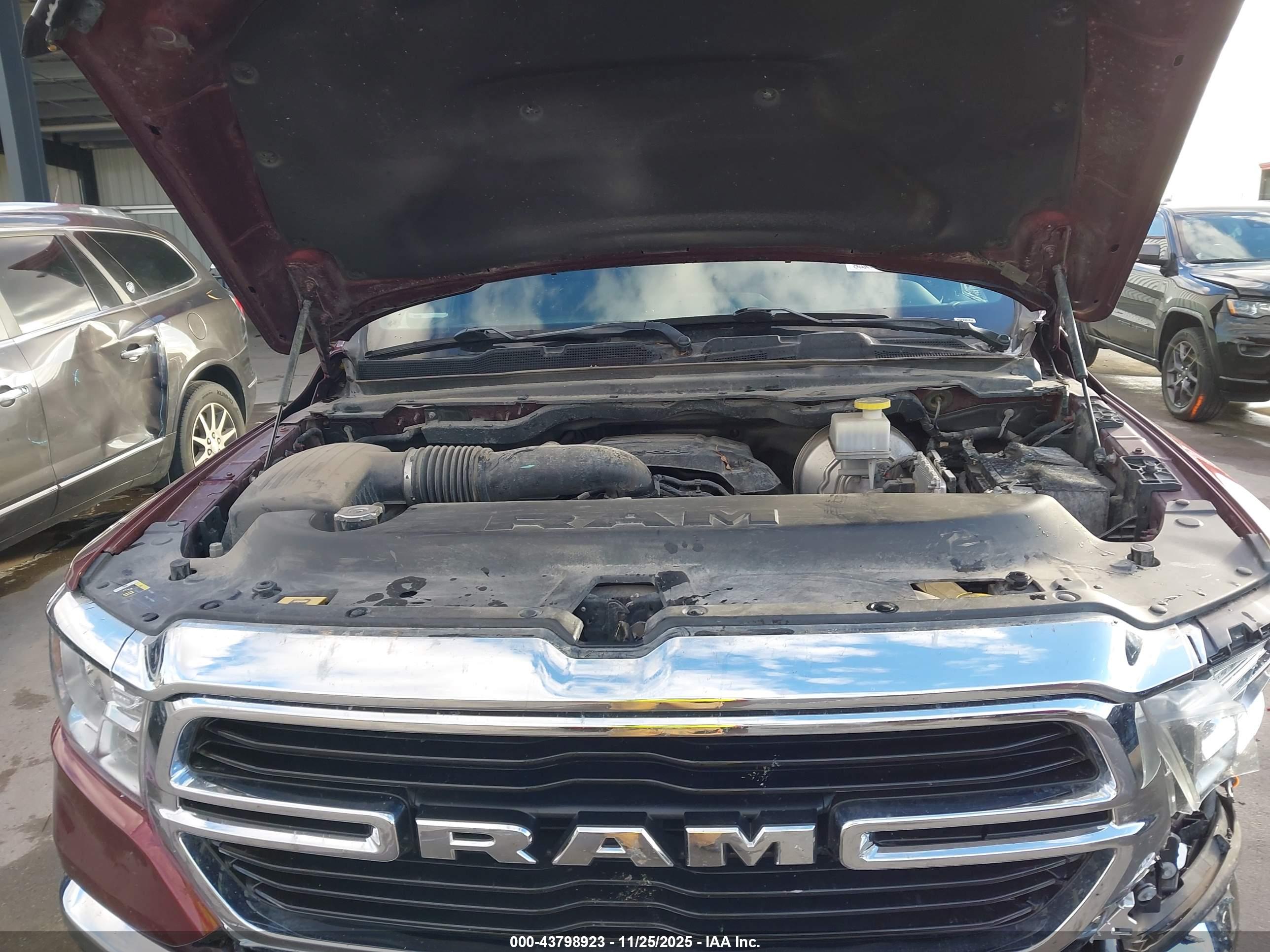 RAM 1500 image 10
