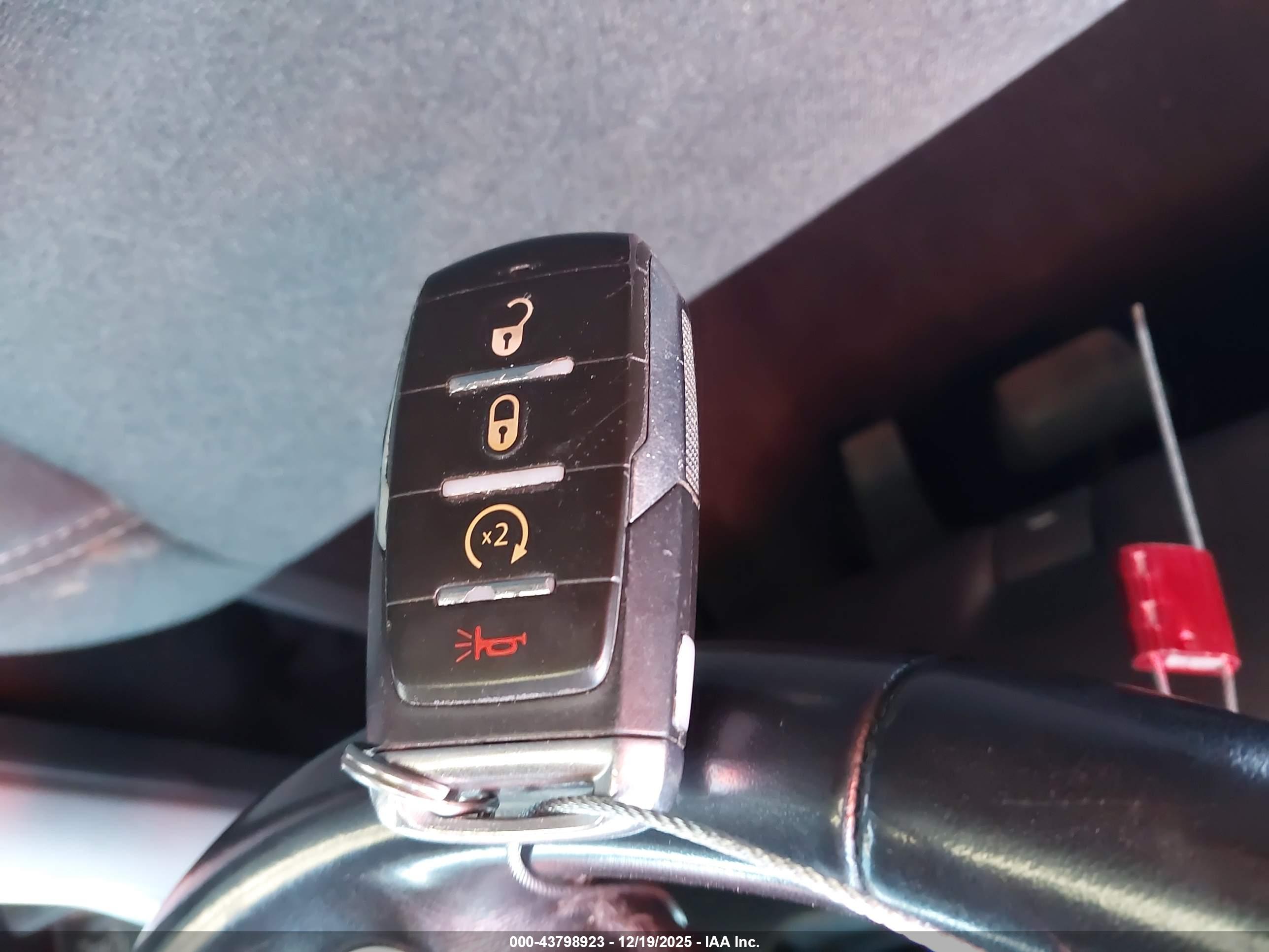 RAM 1500 image 11