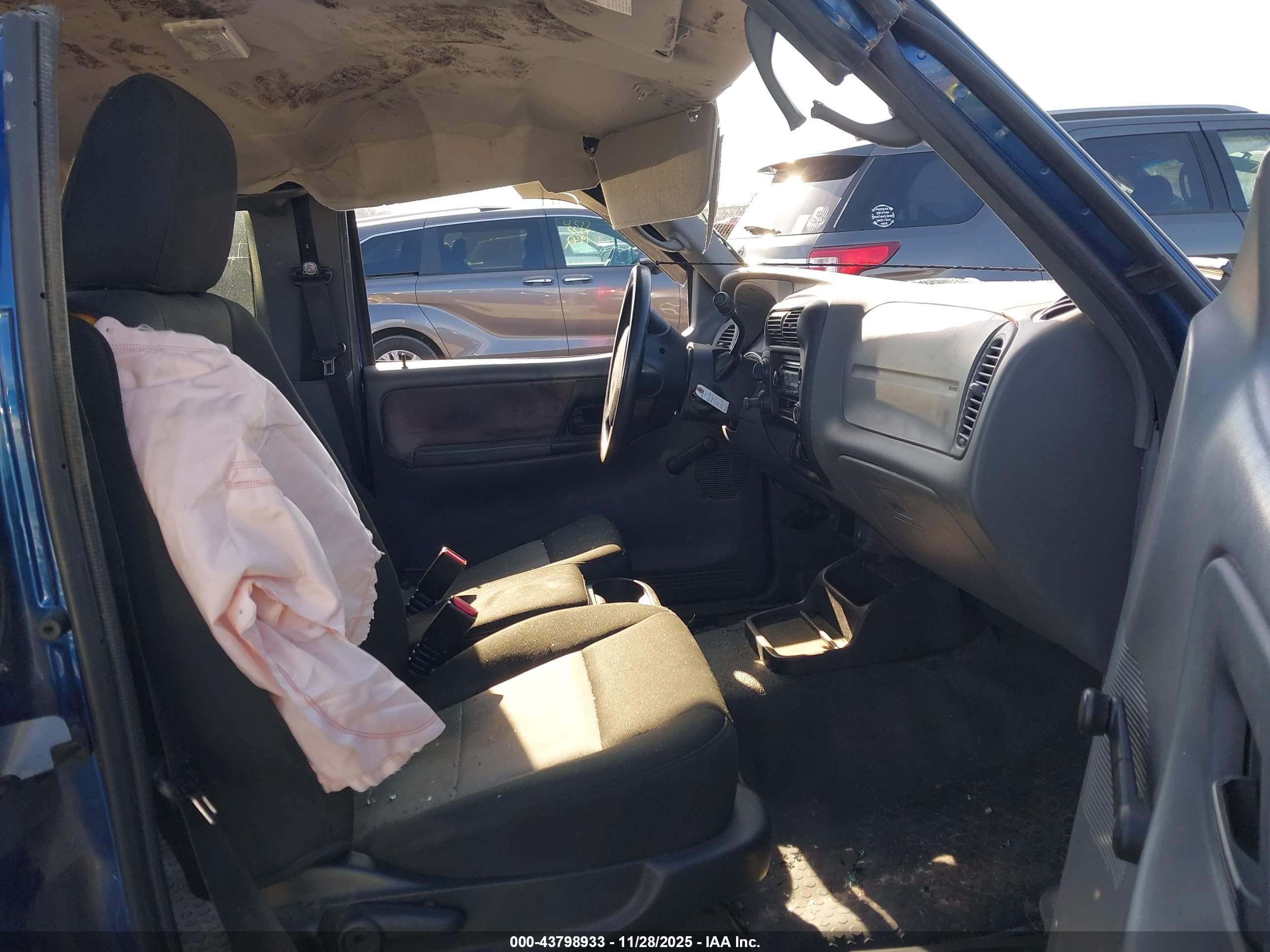 FORD RANGER image 5