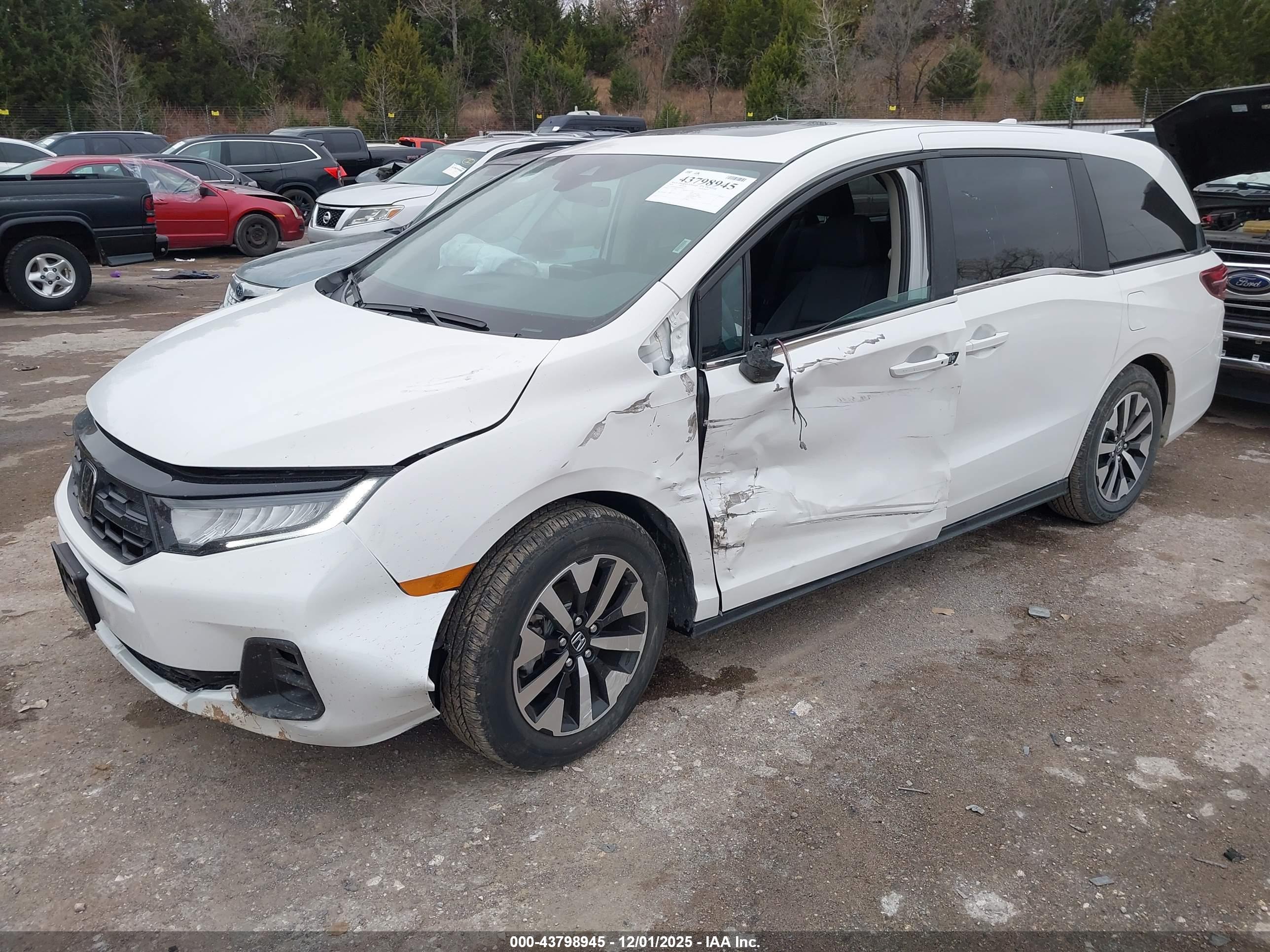 HONDA ODYSSEY image 2