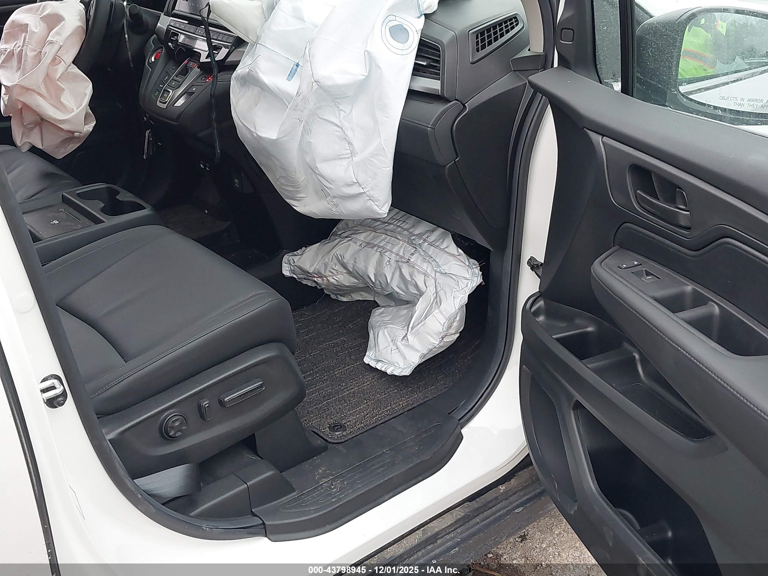 HONDA ODYSSEY image 5