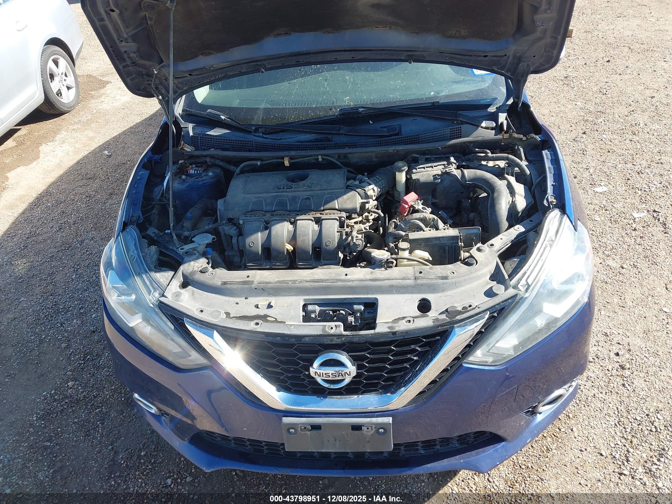 NISSAN SENTRA image 10