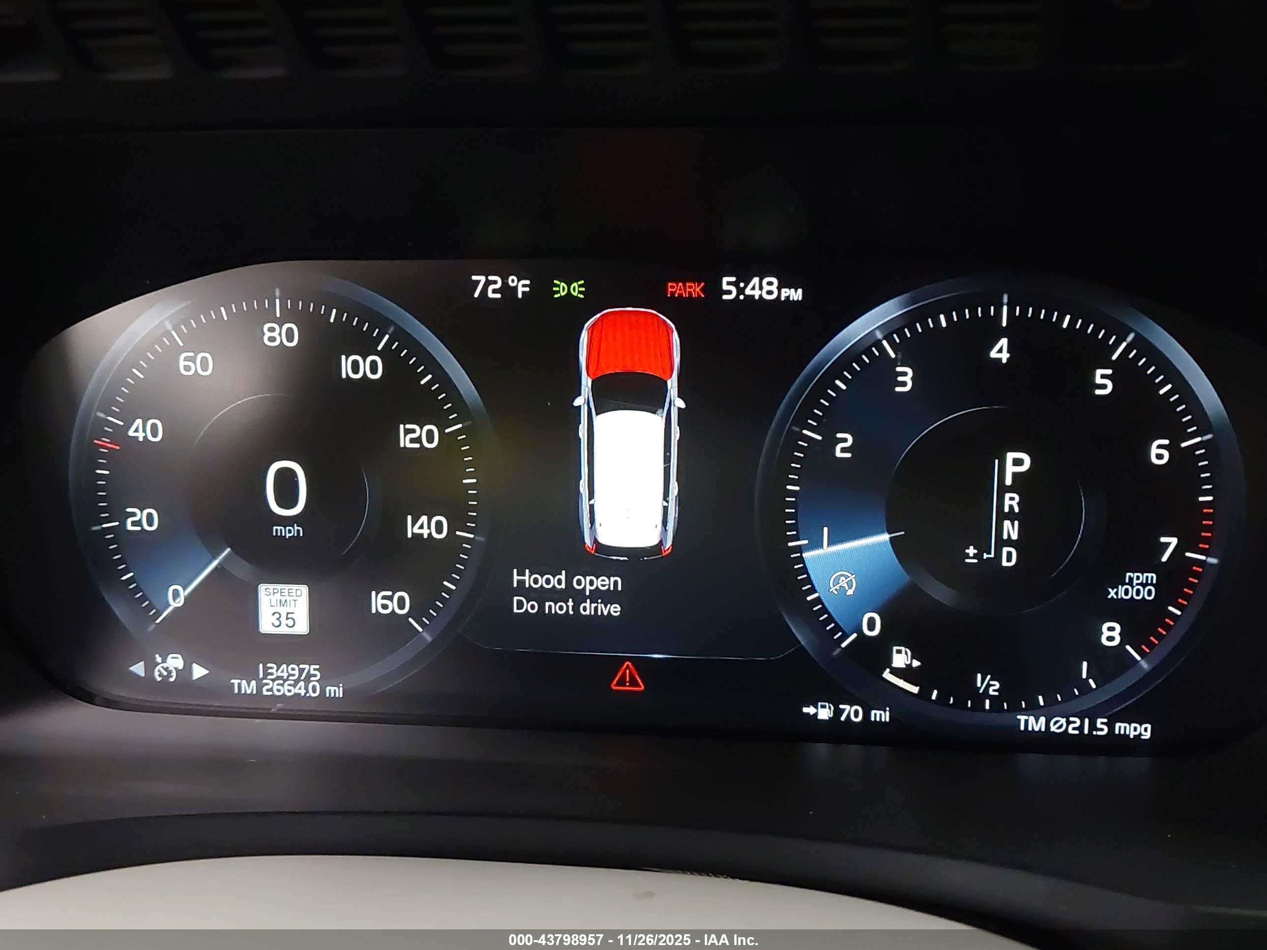 VOLVO XC90 image 7