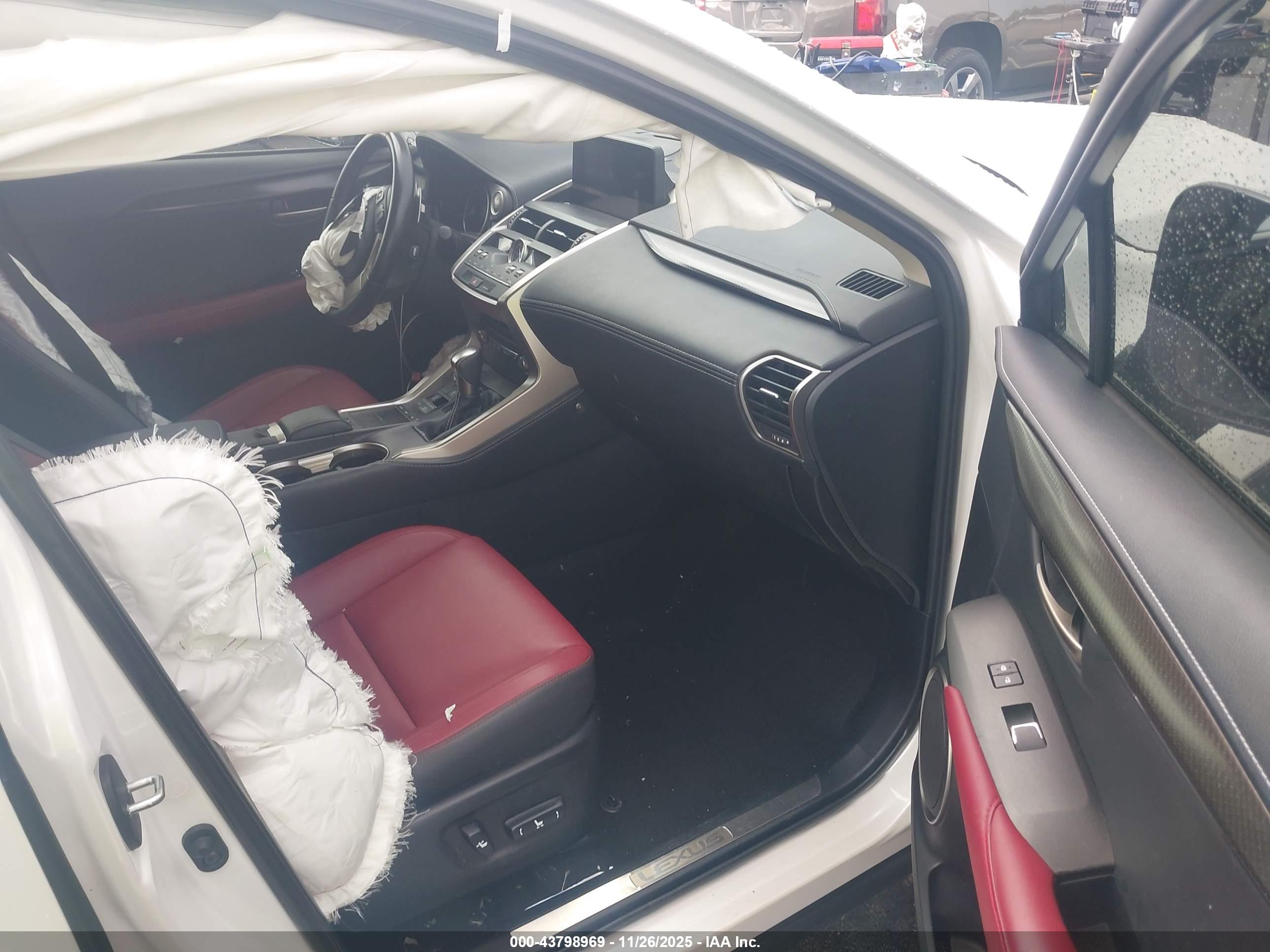 LEXUS NX image 5