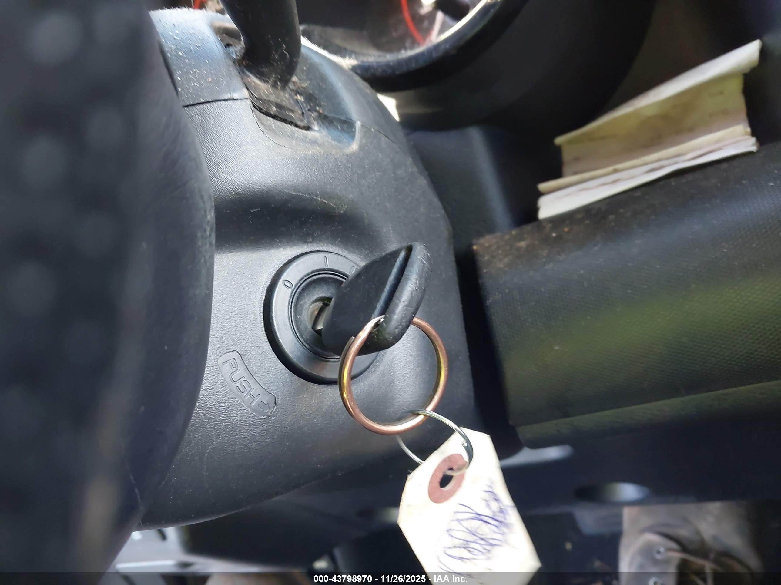 HONDA ELEMENT image 11