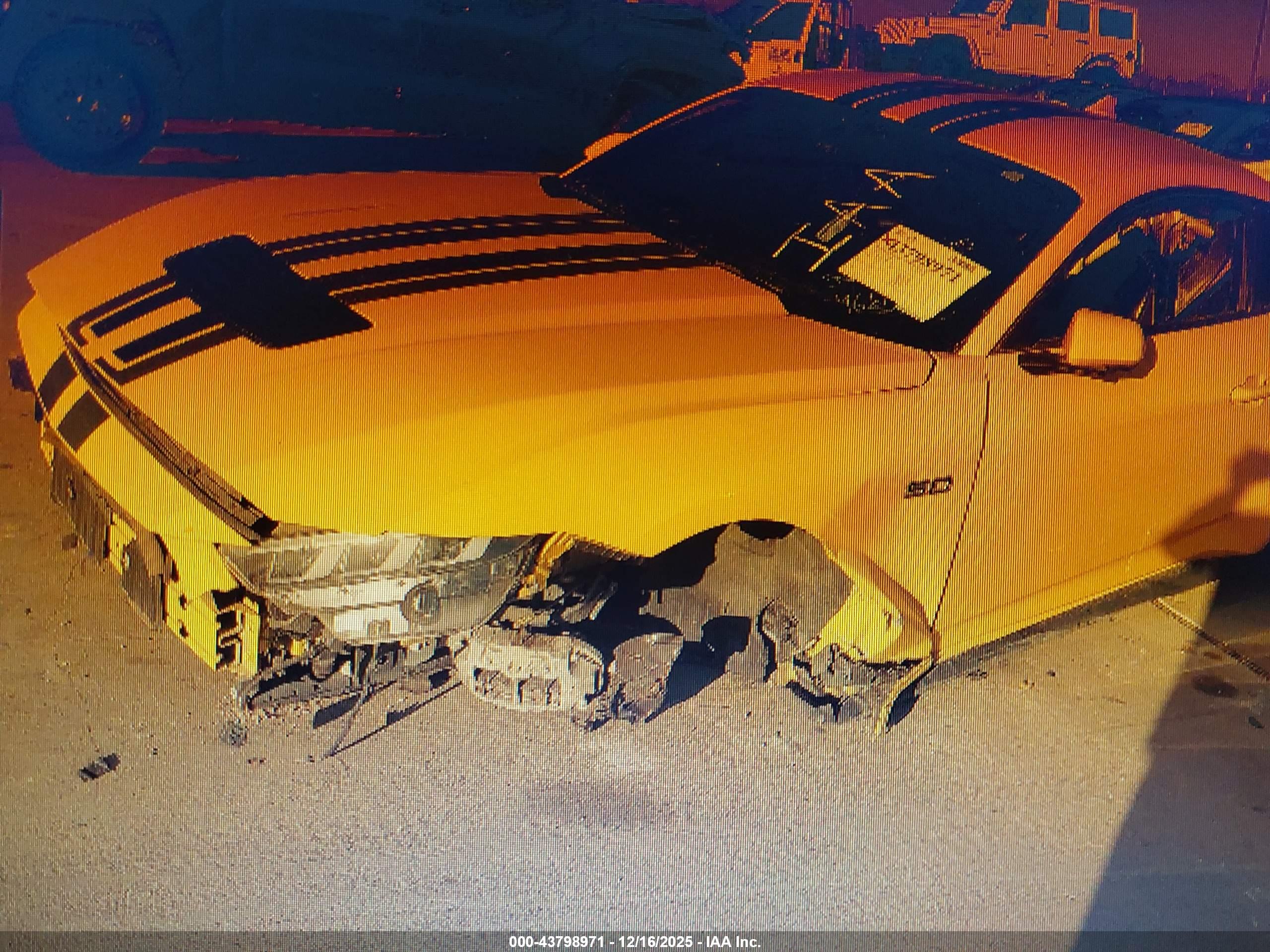 FORD MUSTANG image 6
