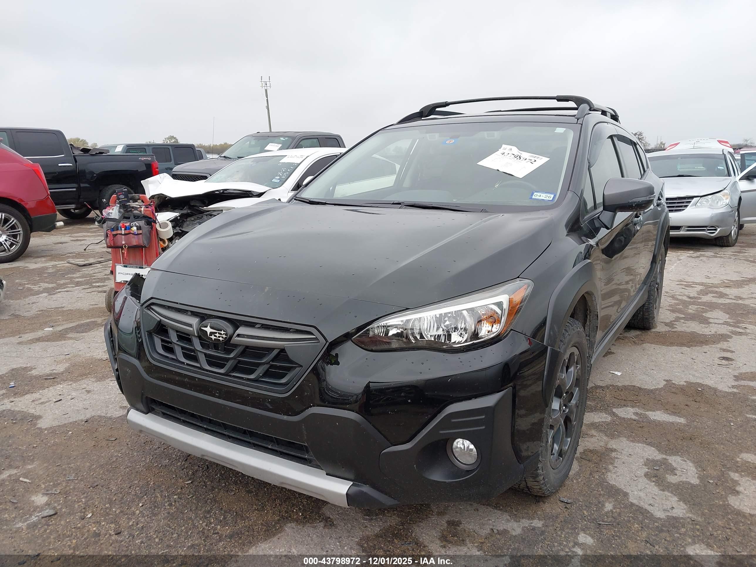 SUBARU CROSSTREK image 2