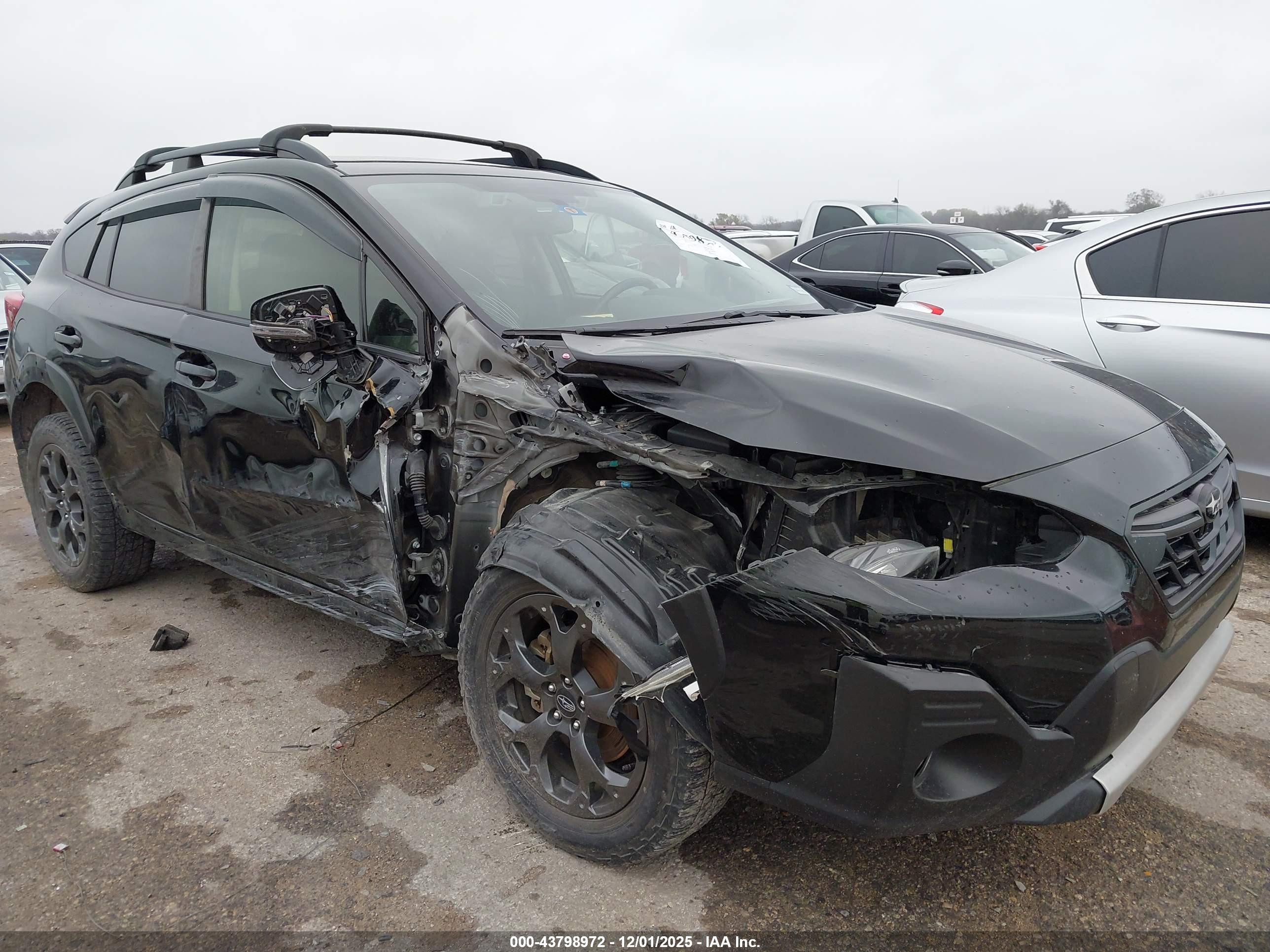 SUBARU CROSSTREK image 6