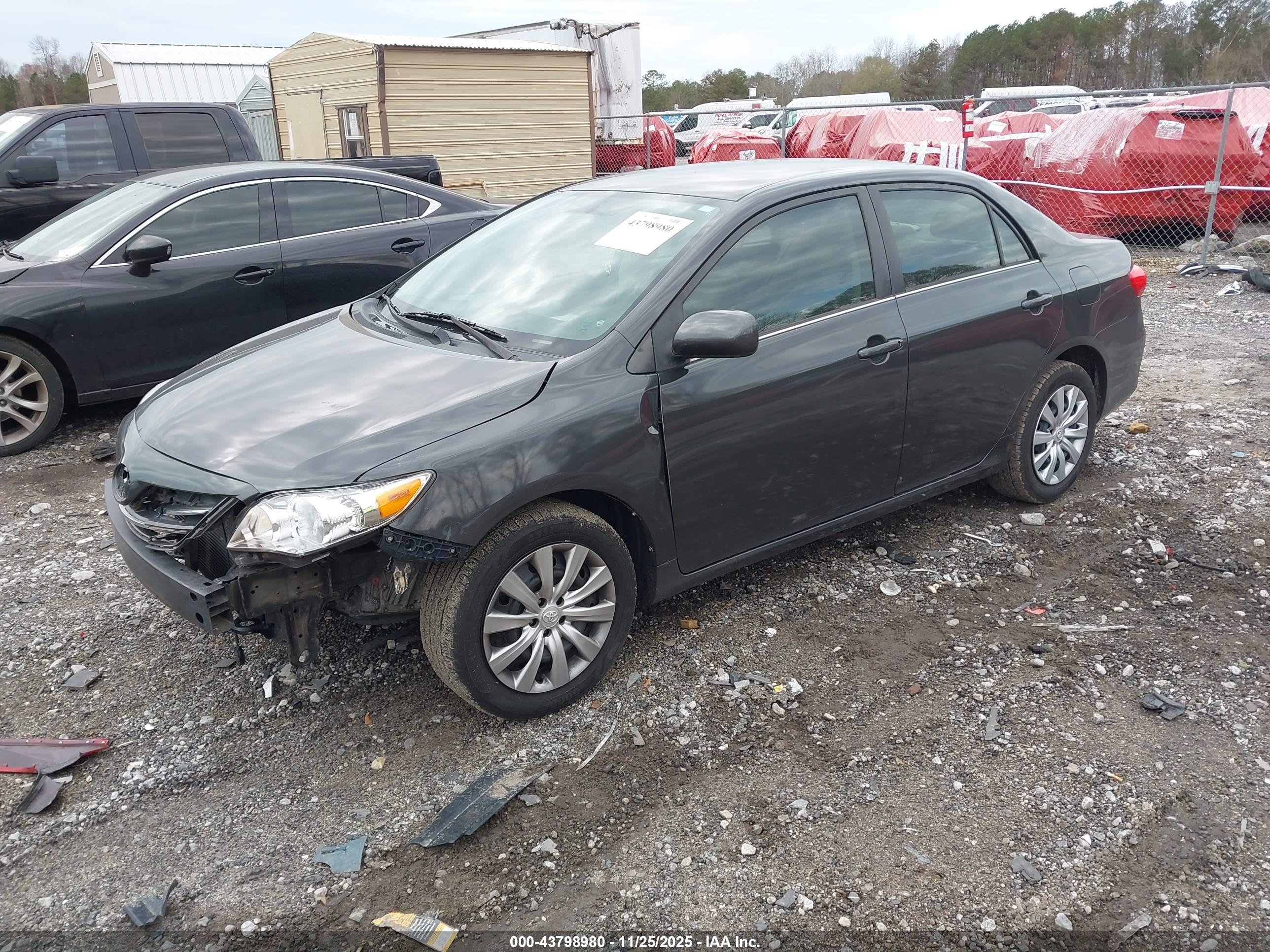 TOYOTA COROLLA image 2