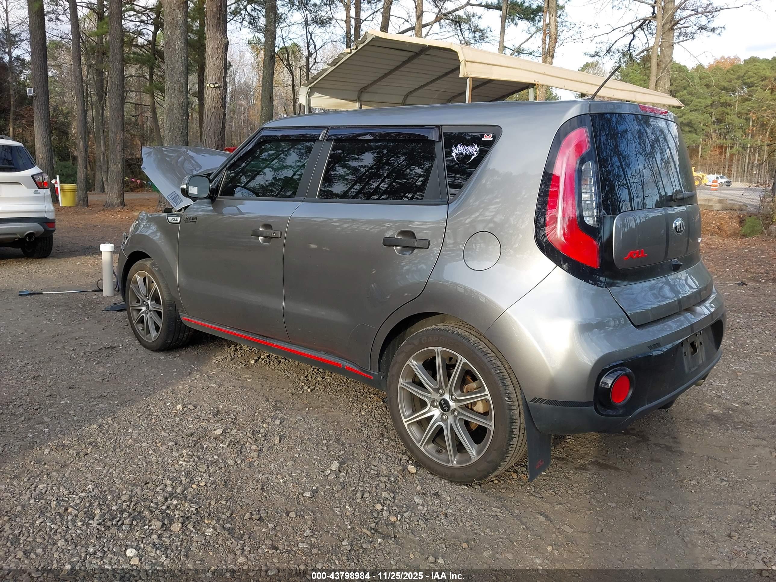 KIA SOUL image 3