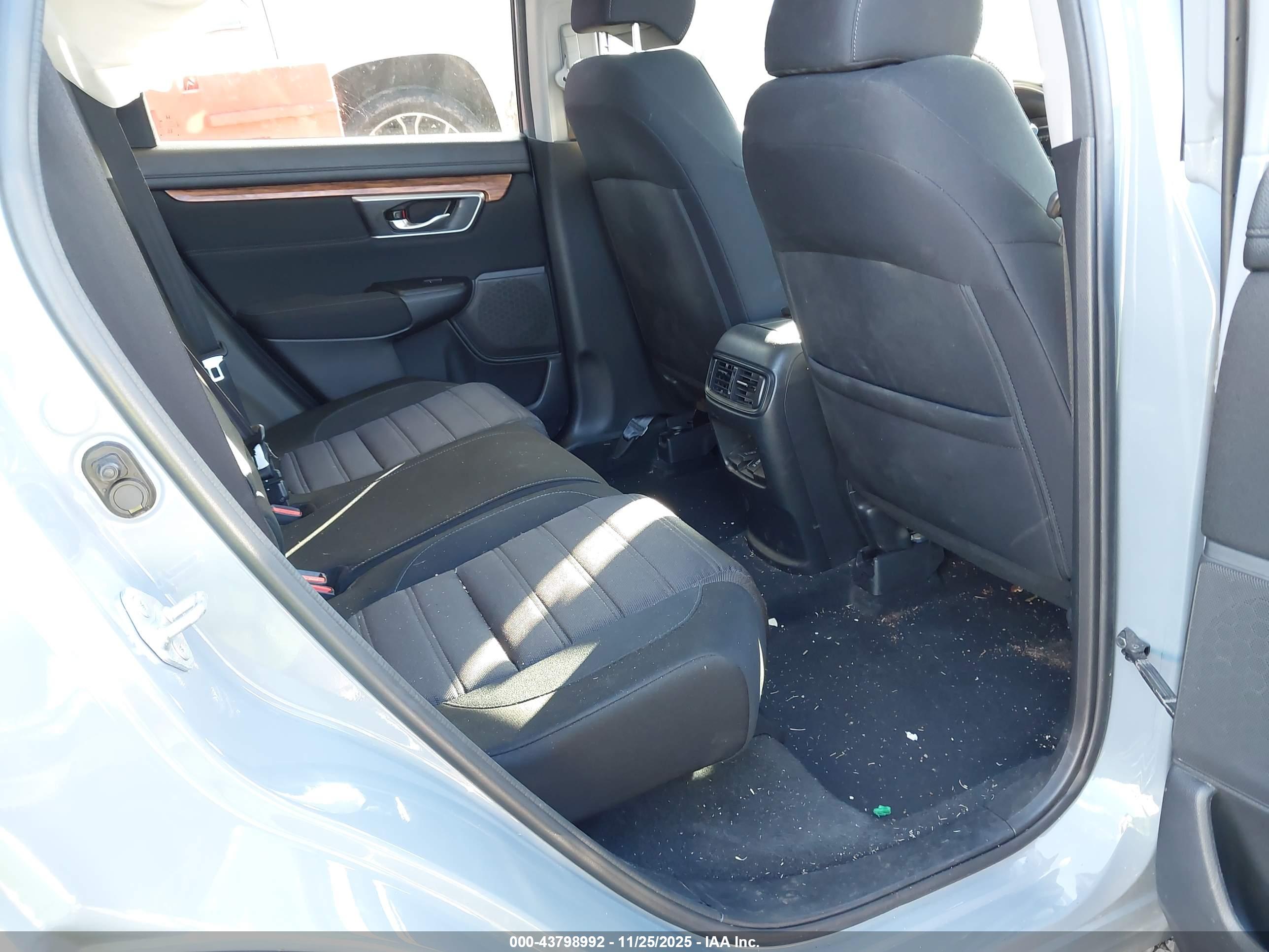 HONDA CR-V image 8