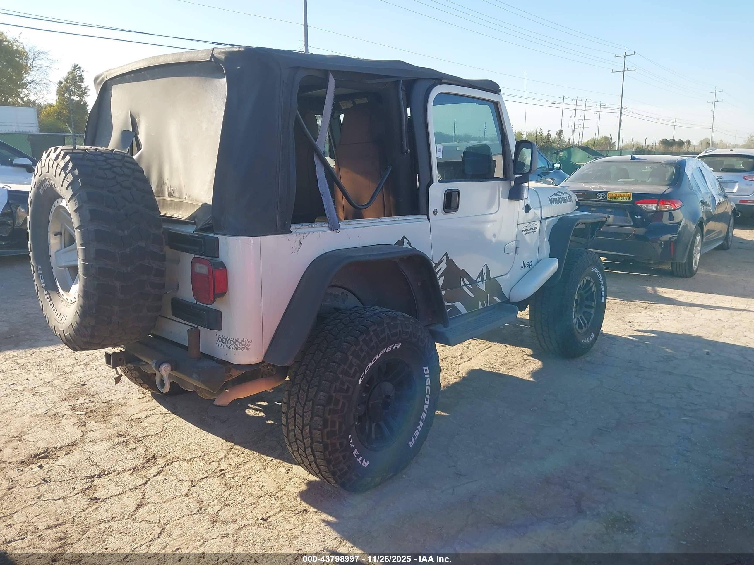 JEEP WRANGLER image 4
